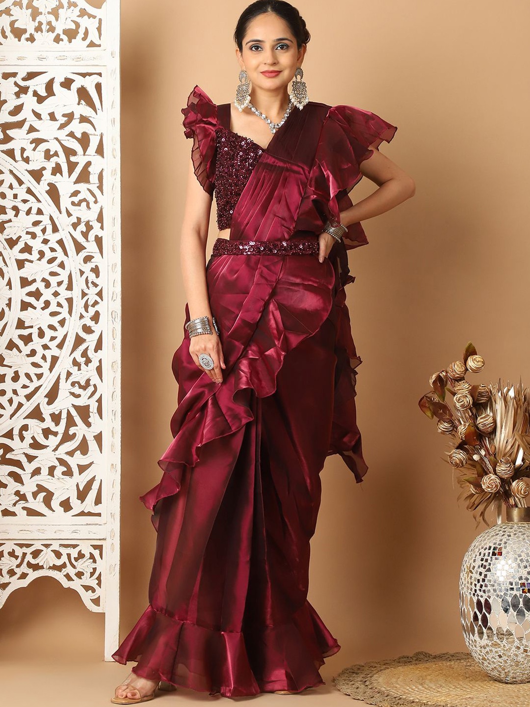 

Grancy Ready to Wear Organza Saree, Burgundy