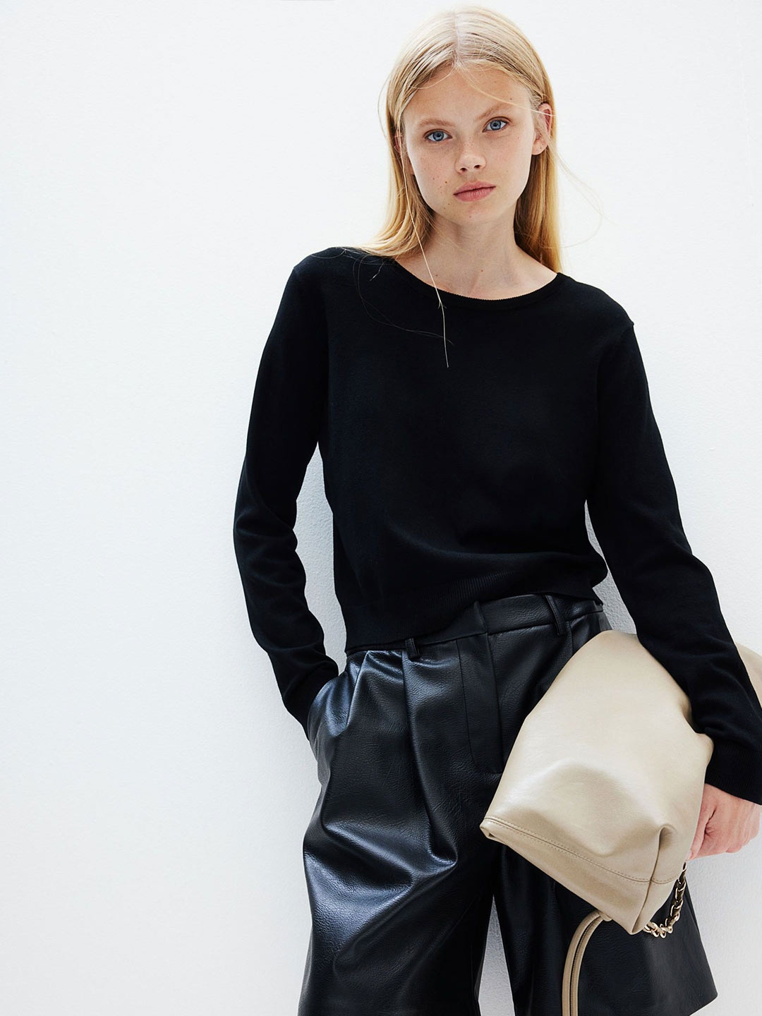 

H&M Fine-Knit Jumper, Black