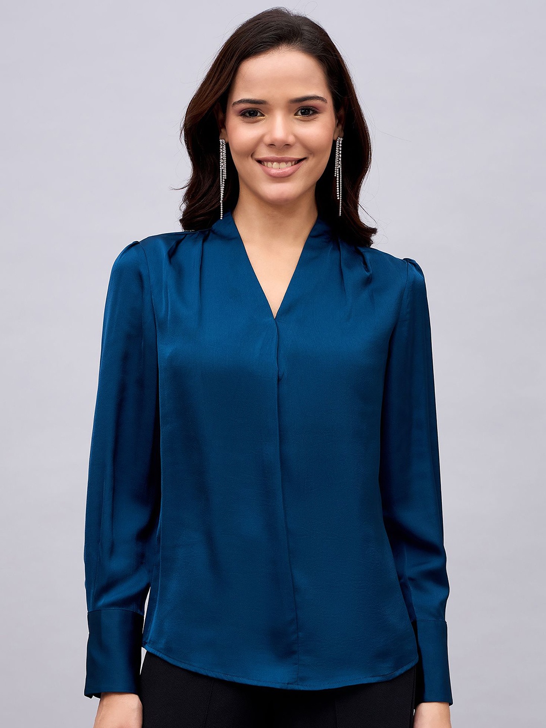 

STYLE BLUSH Women Solid V-Neck Top, Teal