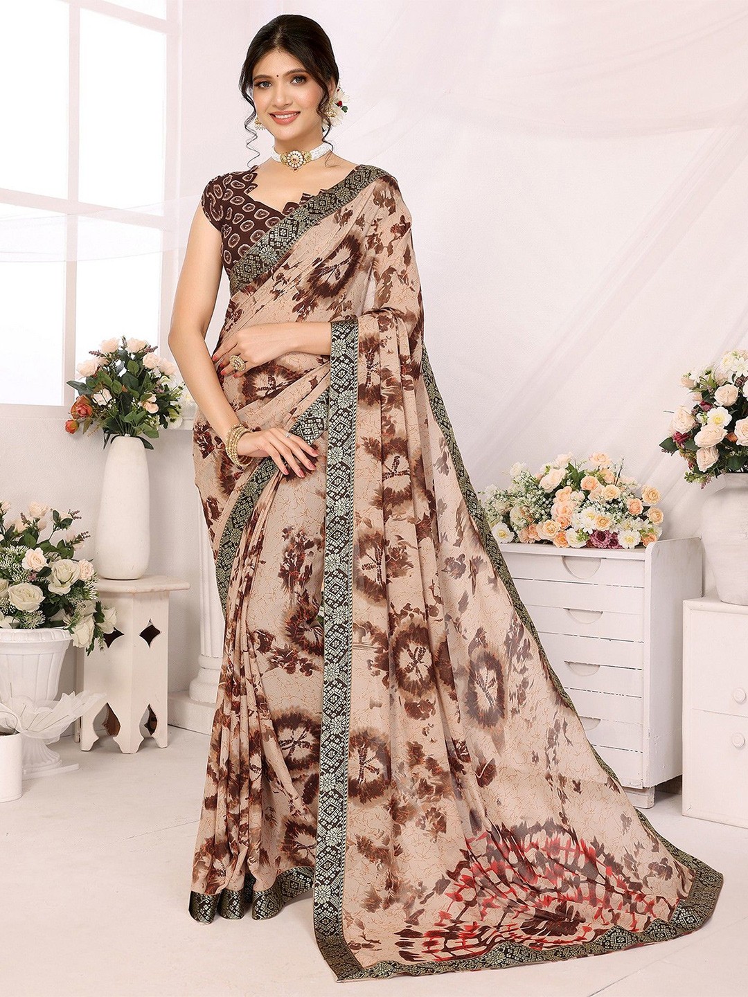 

KALINI Leheriya Printed Saree, Beige