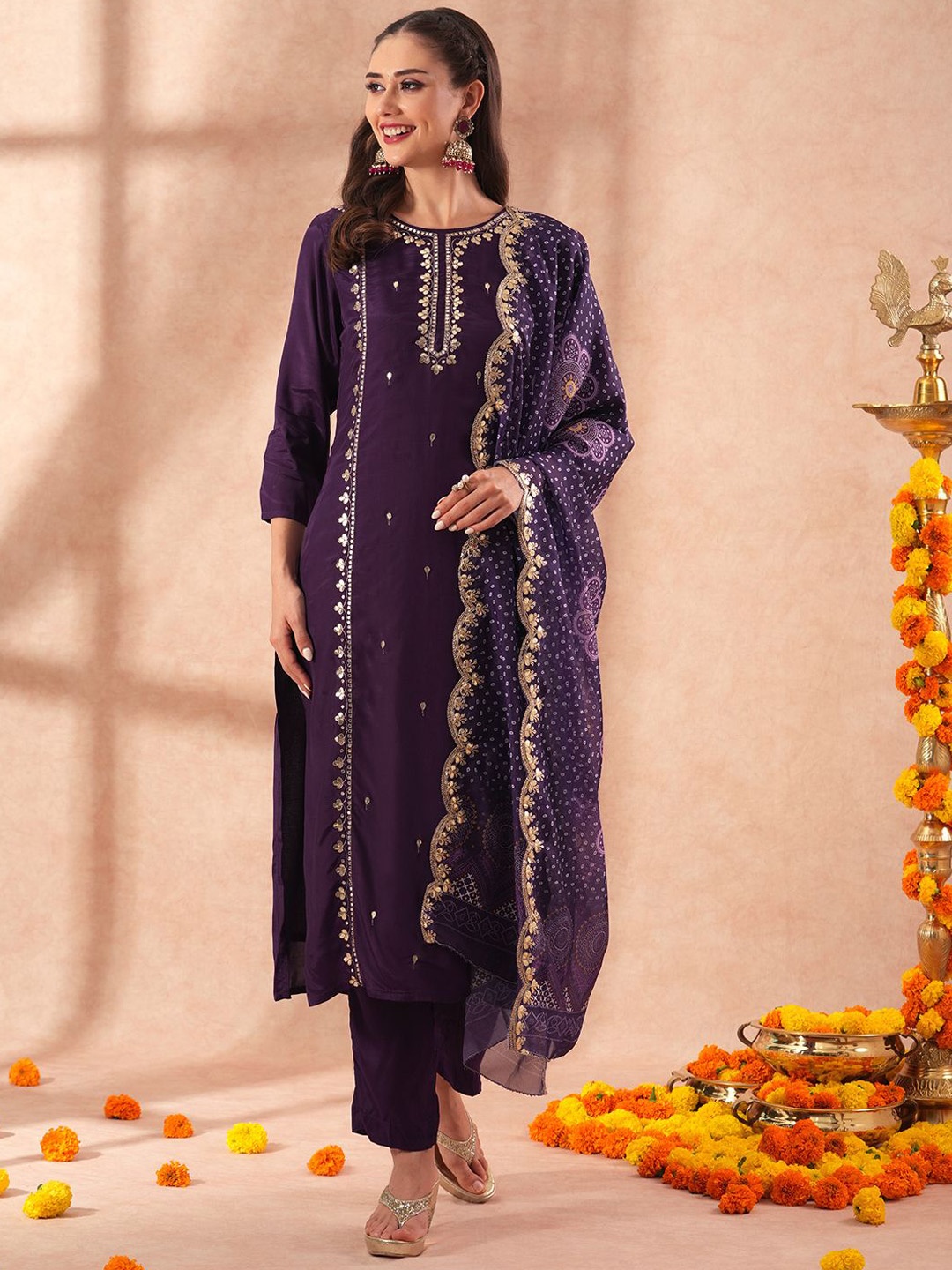 

FASHOR Floral Embroidered Regular Gotta Patti Kurta with Trousers & Dupatta, Purple