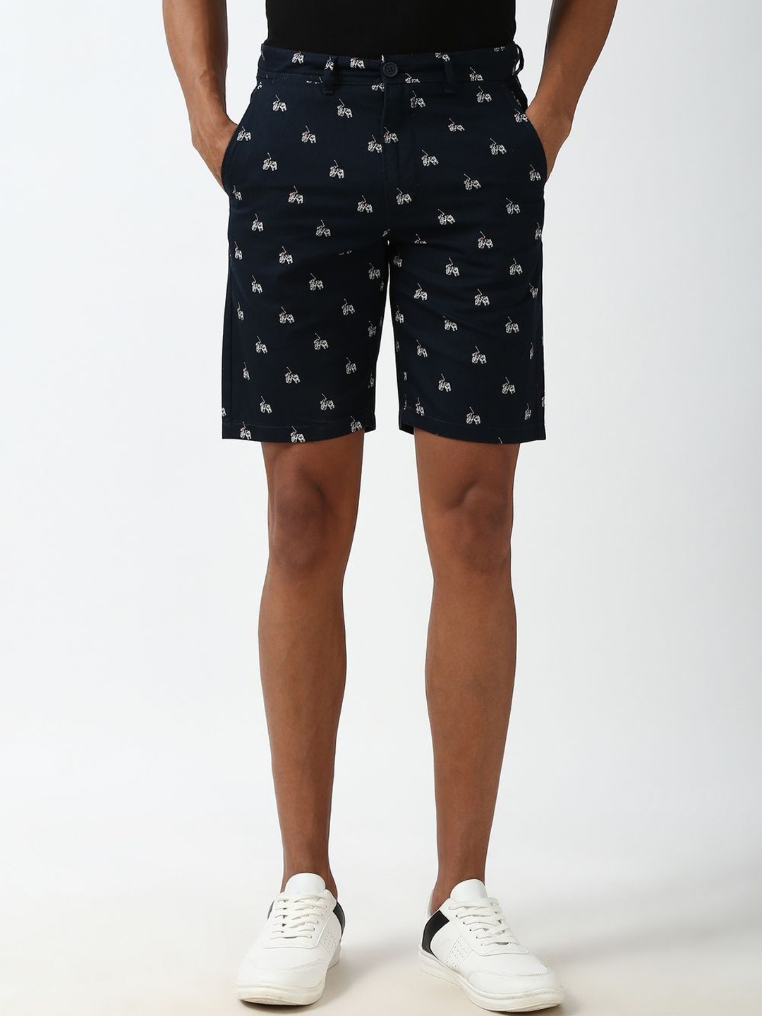 

Peter England Casuals Men Printed Regular Fit Casual Shorts, Navy blue