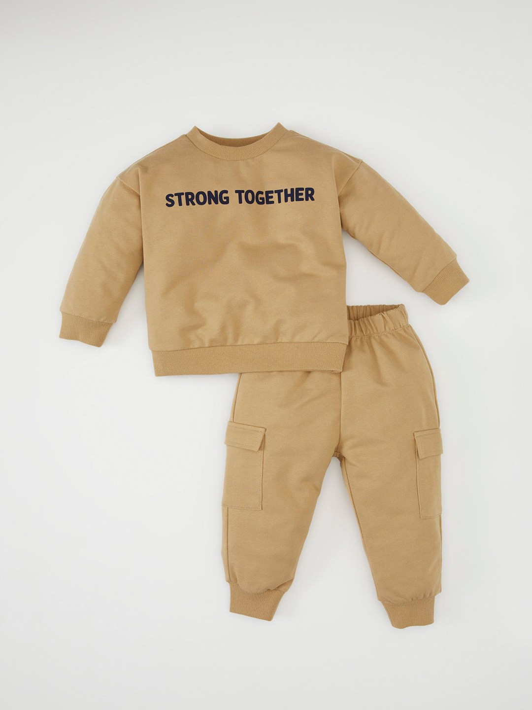 

DeFacto Boys Printed Pure Cotton Top With Trouser, Beige