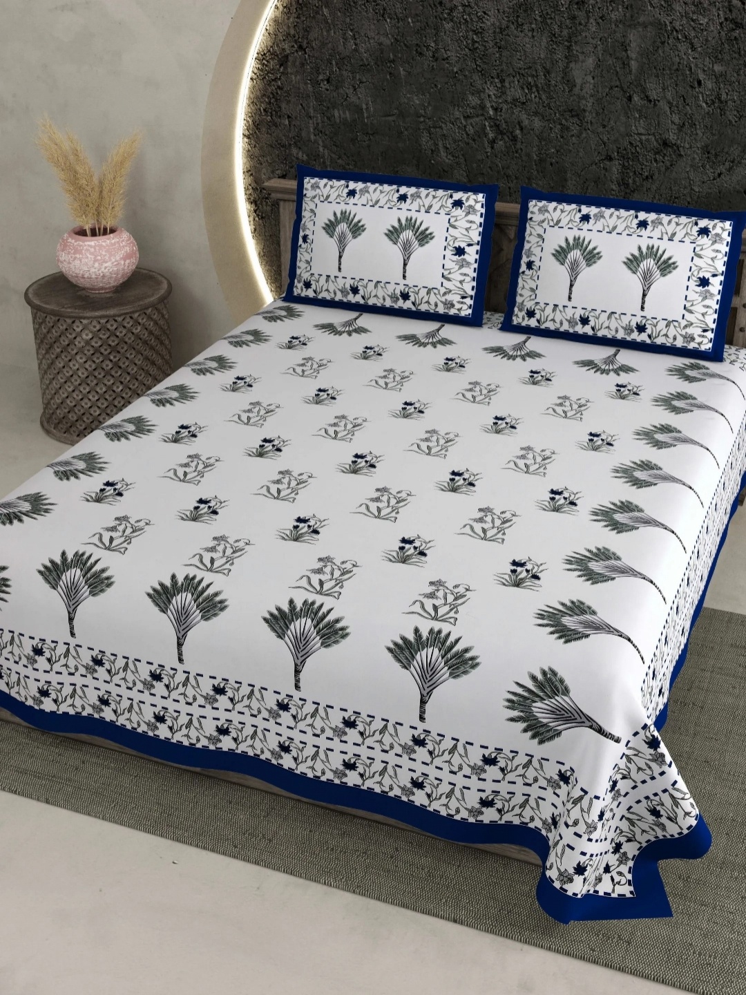 

LIVING ROOTS White & Grey Floral Cotton 210 TC King Bedsheet with 2 Pillow Covers