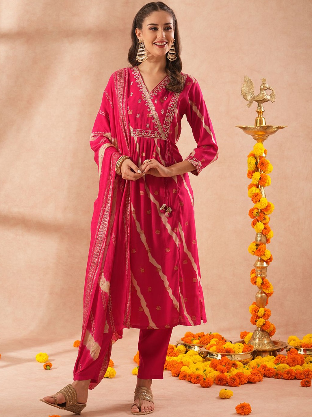 

FASHOR Leheriya Printed V-Neck Zari A-Line Kurta With Trousers & Dupatta, Pink