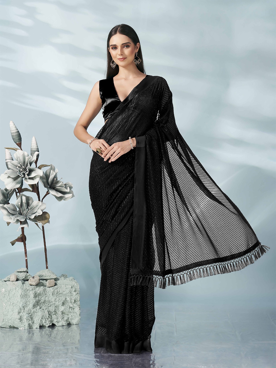 

Tikhi Imli Embellished Saree With Solid Border, Black