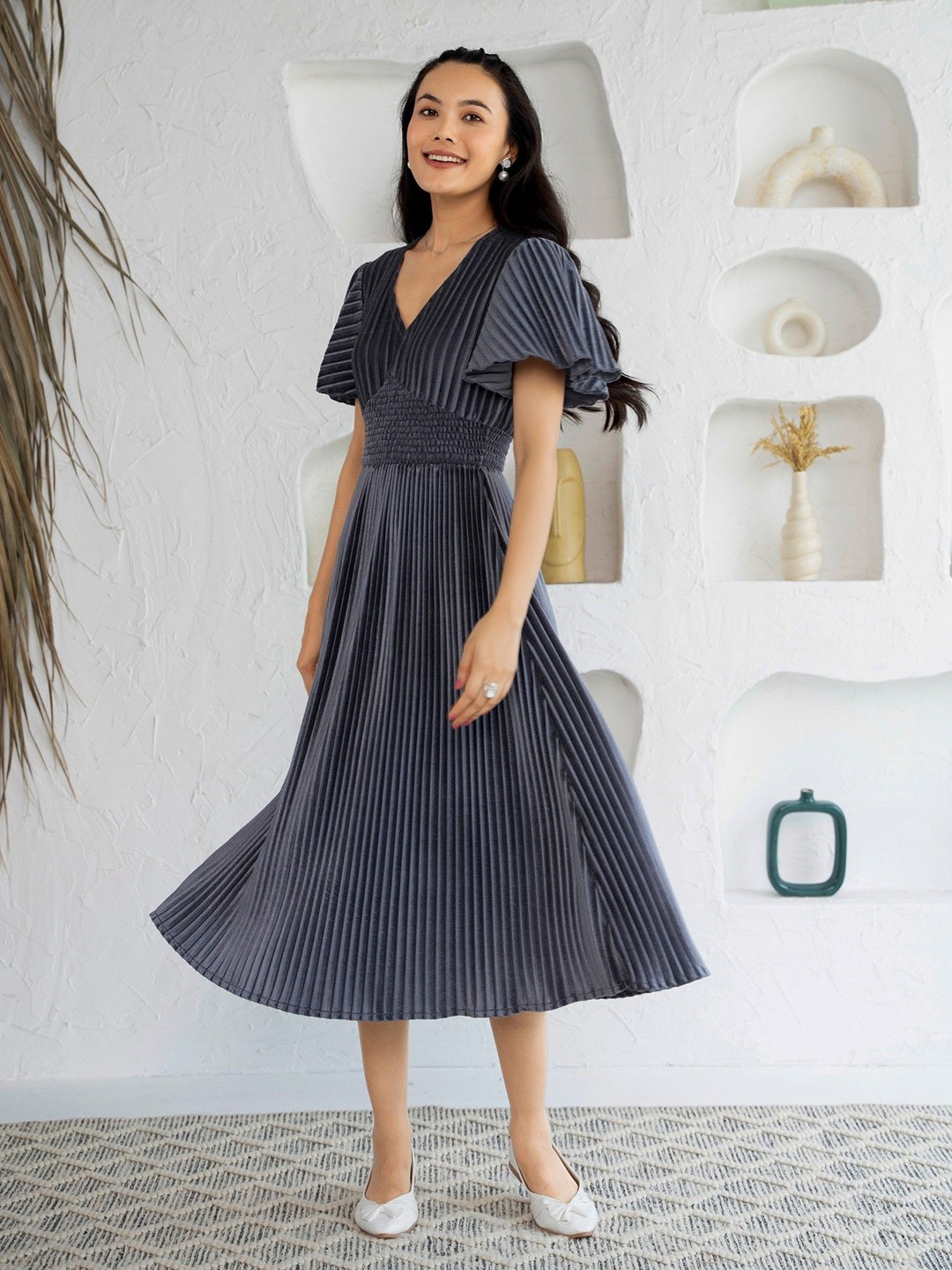 

AASK Floral Puff Sleeve Velvet Fit & Flare Dress, Silver