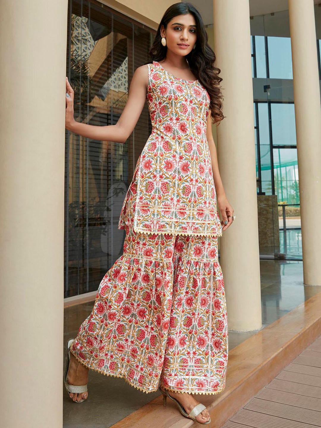 

KALINI Floral Printed Sleeveless Gotta Patti Pure Cotton Straight Kurta With Sharara, Pink