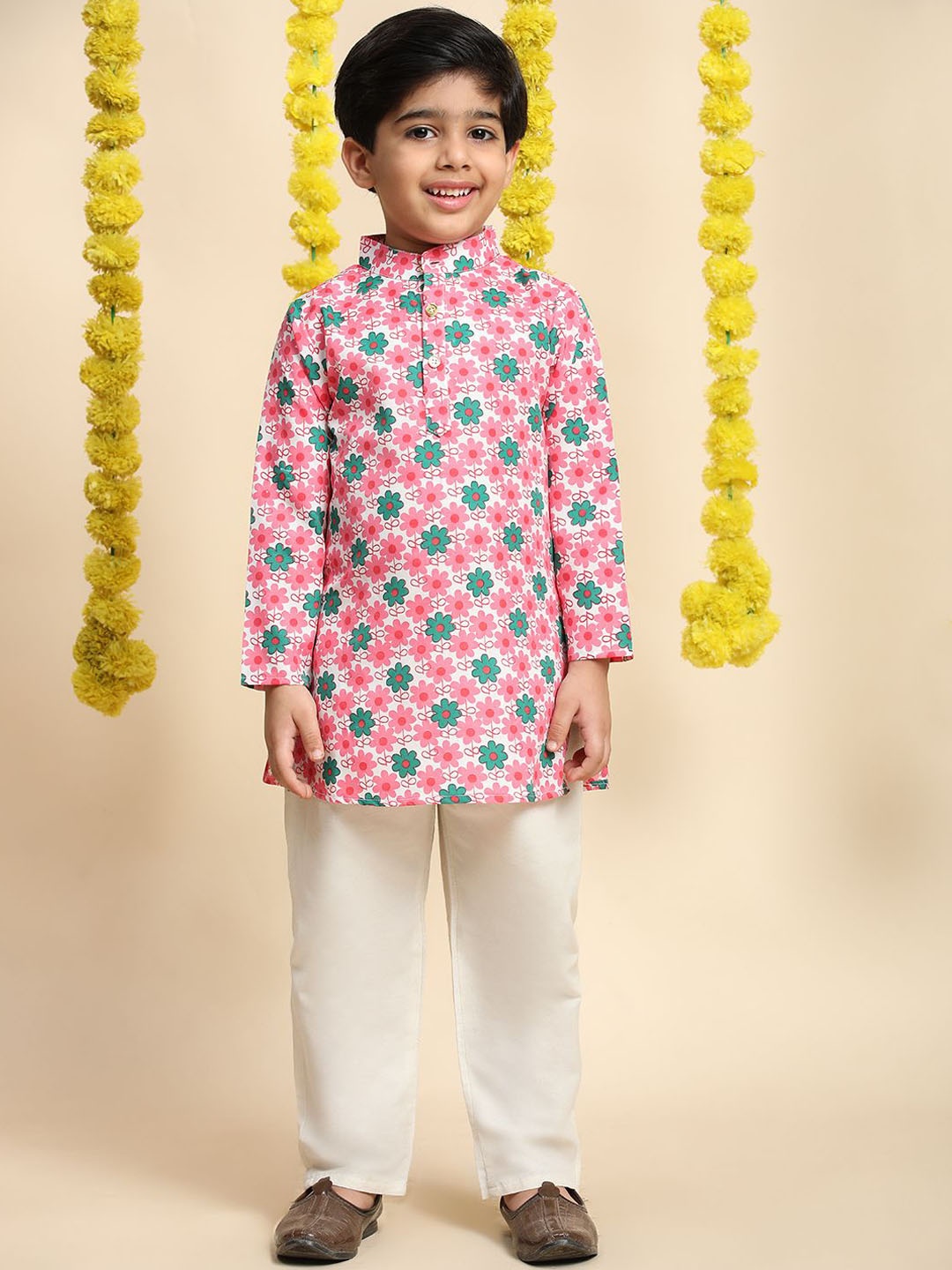 

Cutiekins Boys Floral Printed Band Collar Straight Kurta With Trousers, Pink