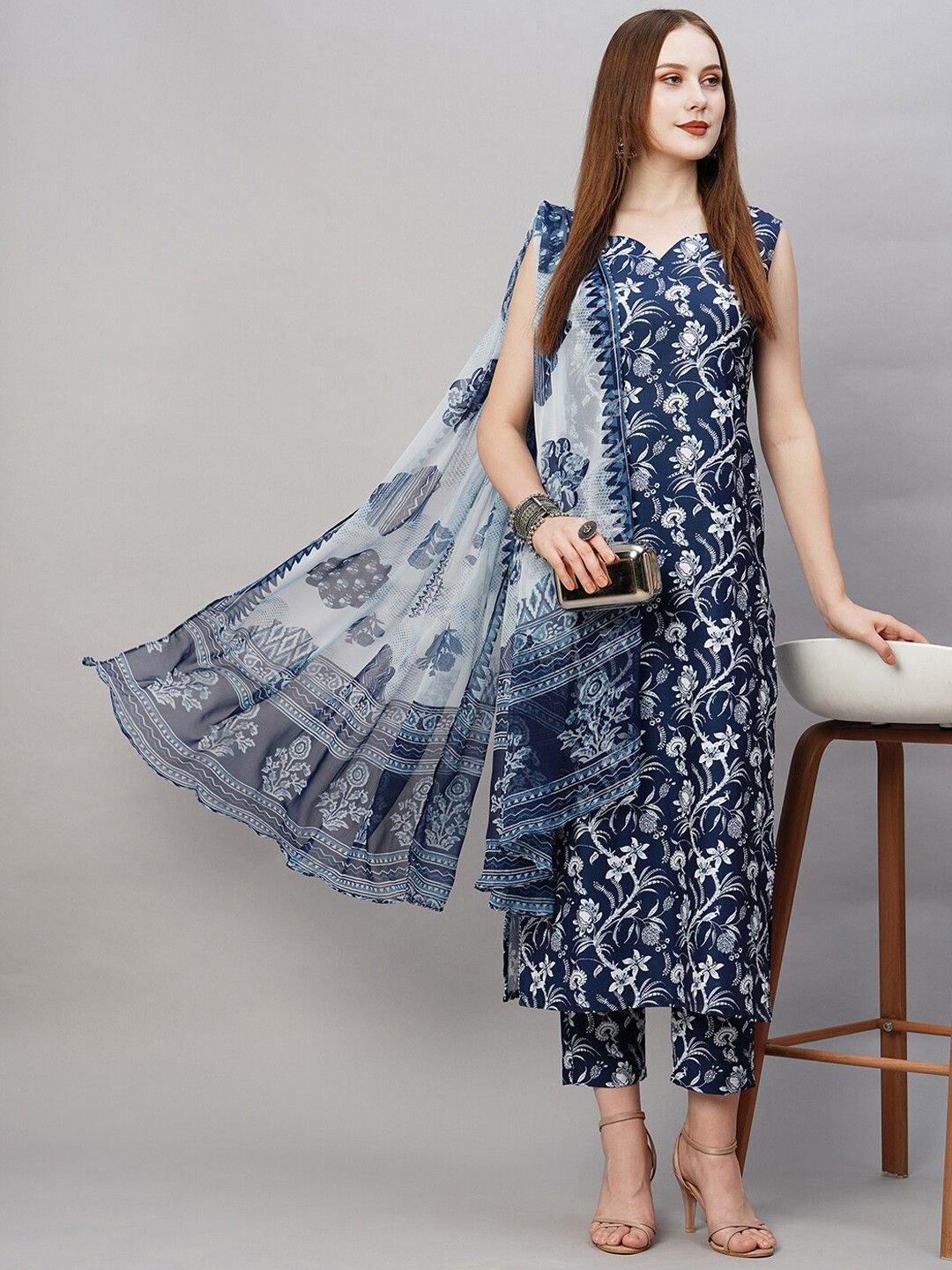 

Anni Designer Floral Printed Regular Straight Kurta with Trousers & Dupatta, Blue