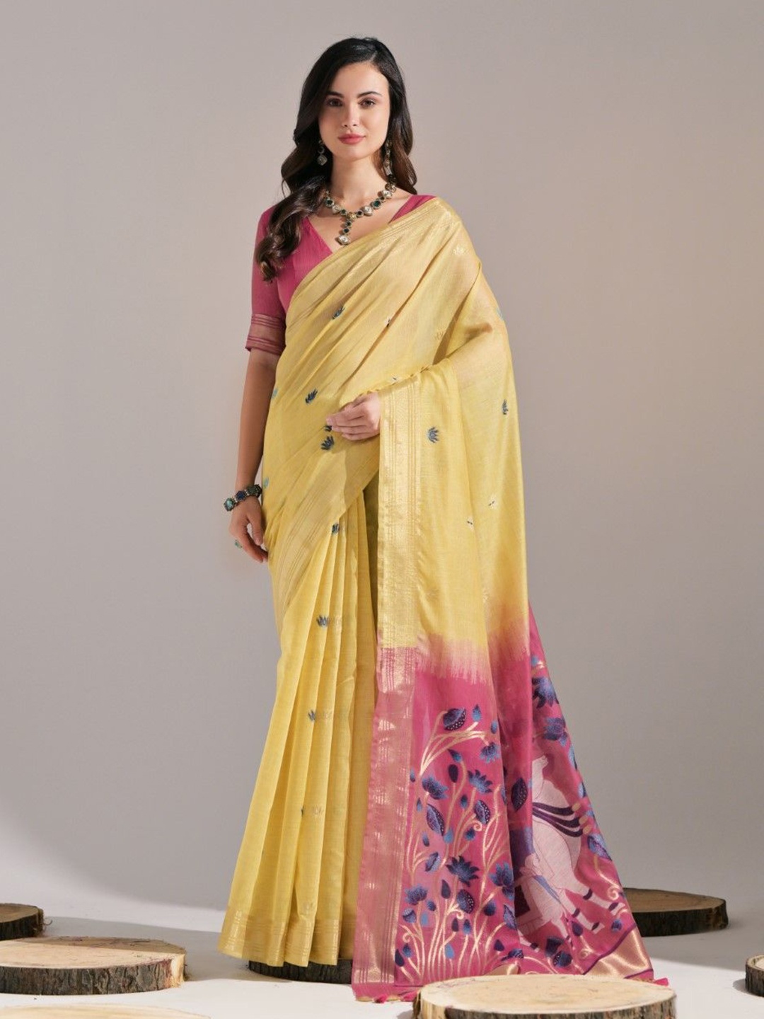 

VISHNU WEAVES Woven Design Zari Pure Cotton Muga Saree, Yellow