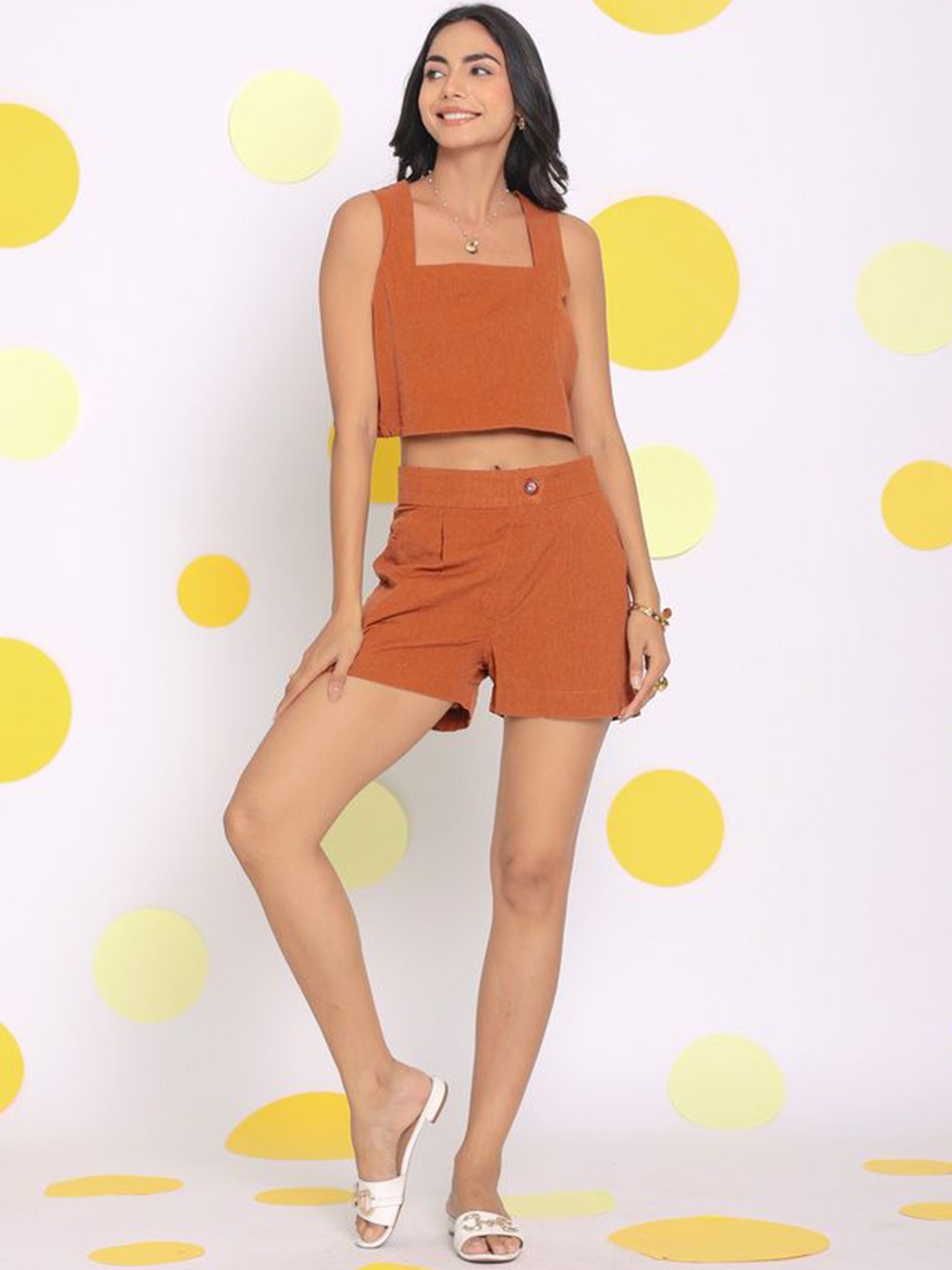 

KAORI BY SHREYA AGARWAL Harmony Relaxed-Fit Linen Crop Top & Shorts, Brown