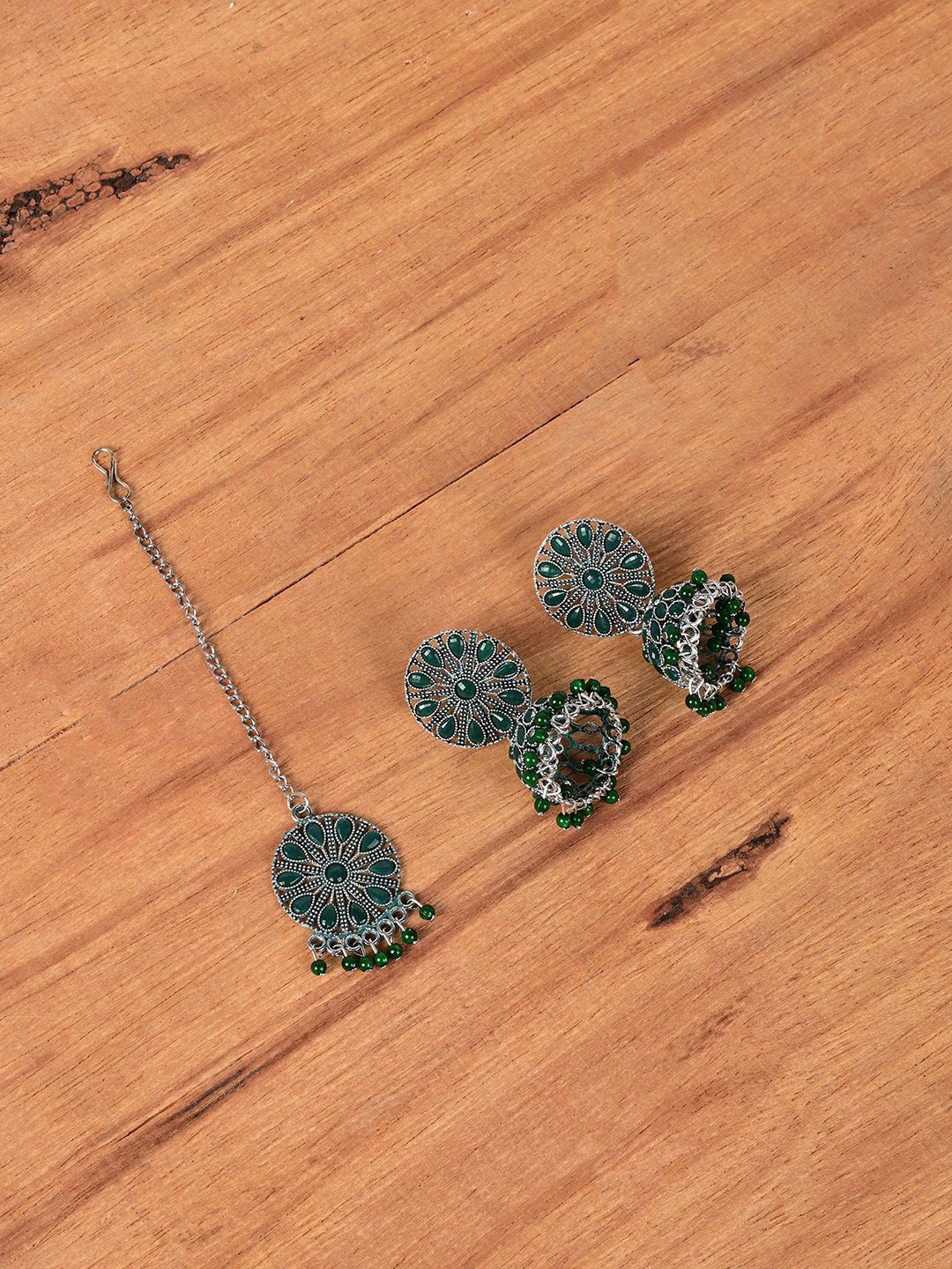 

Keviv Silver-Plated Maang Tika & Earrings, Green