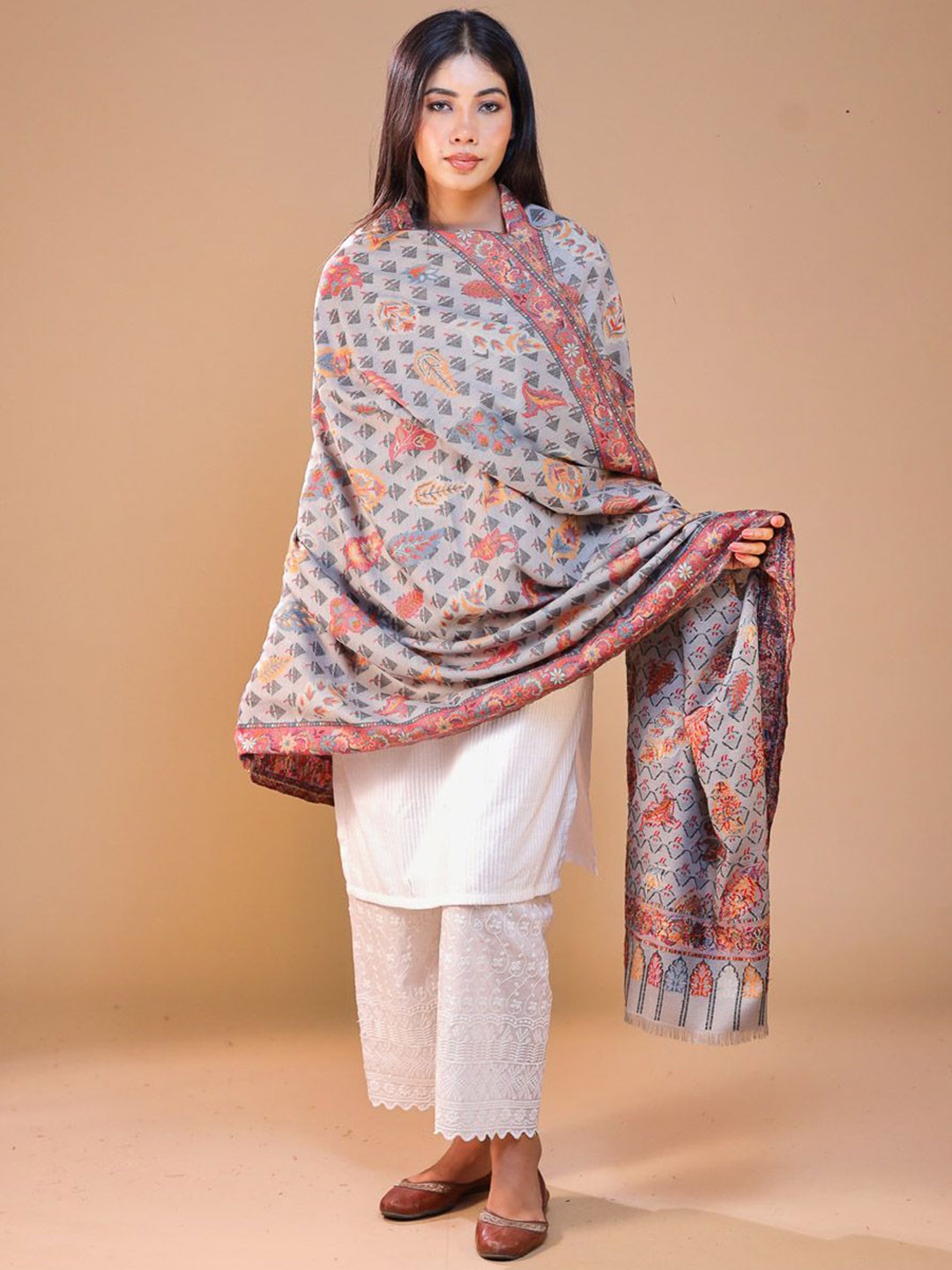 

SWI Stylish Ethnic Motifs Woven Design Woolen Shawl, Grey