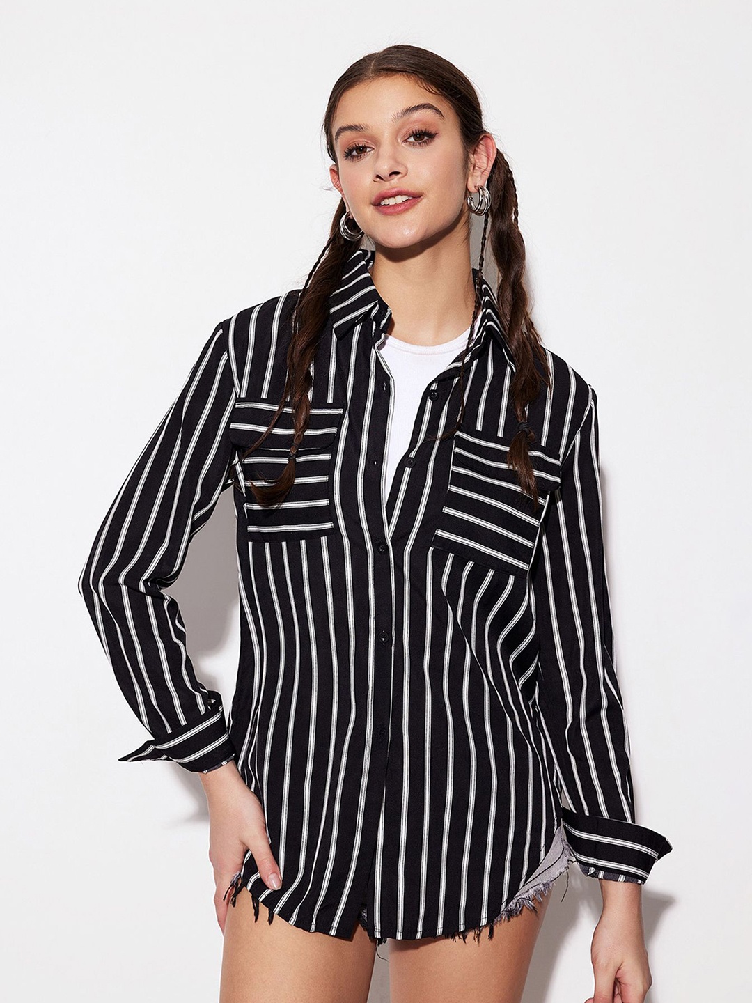 

StyleCast x Revolte Women Spread Collar Vertical Striped Casual Shirt, Black