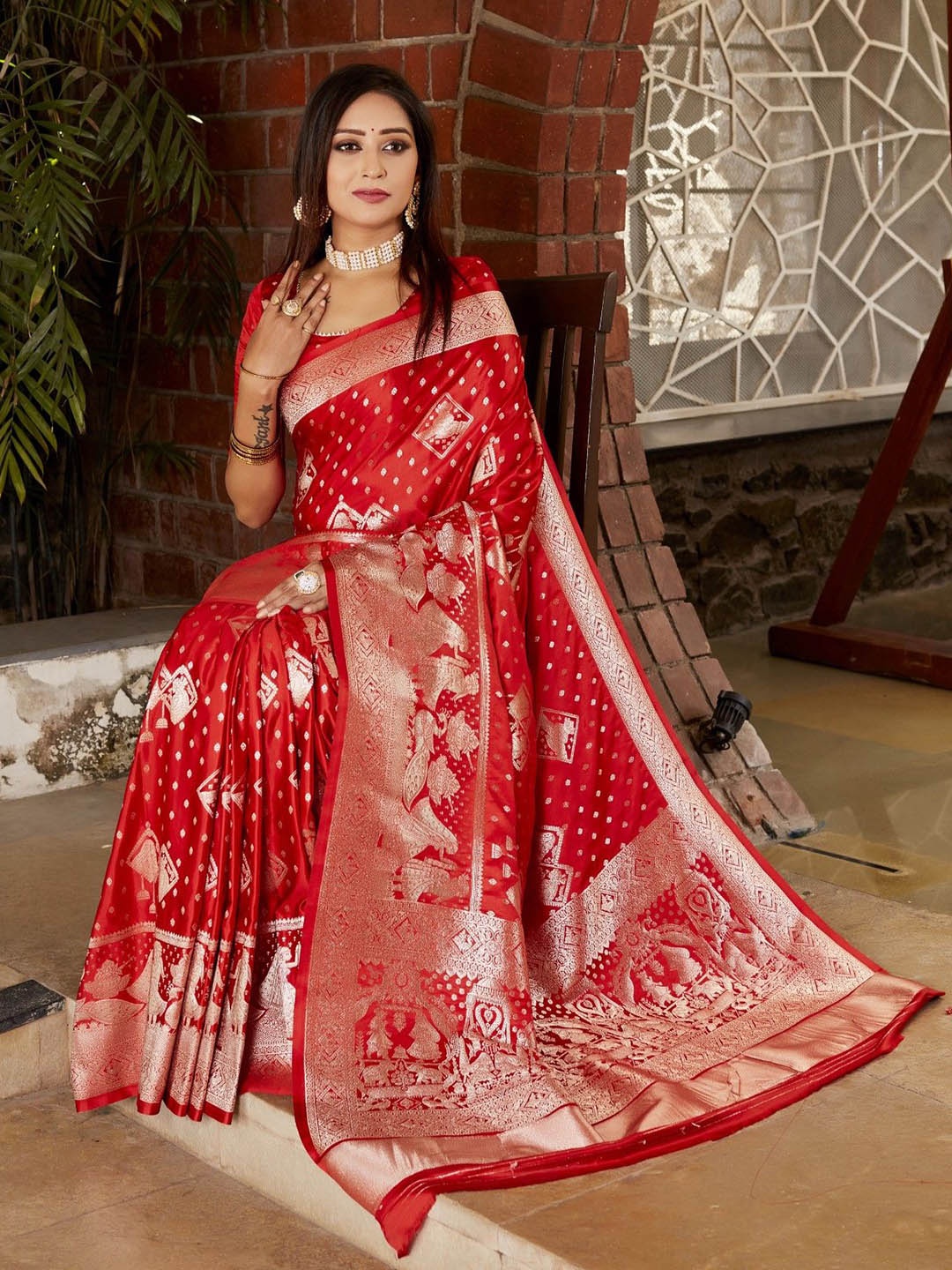 

Anaita Ethnic Motifs Zari Pure Silk Kanjeevaram Saree, Red