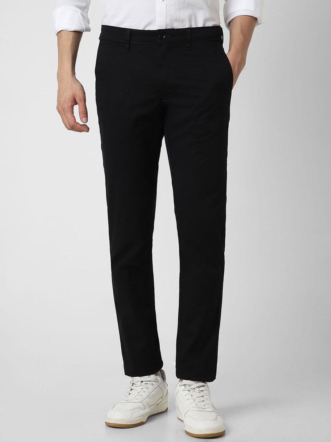 

Van Heusen Sport Men Mid-Rise Slim Fit Trousers, Black