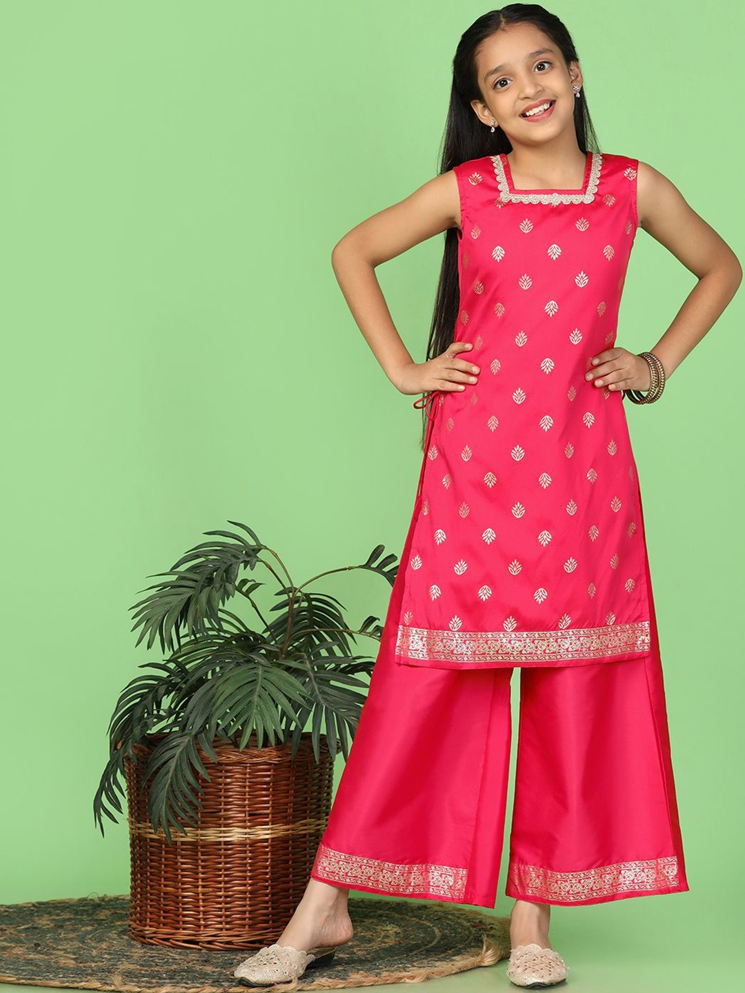 

BAESD Girls Ethnic Motifs Woven Design Square Neck A-Line Kurta with Palazzos, Pink