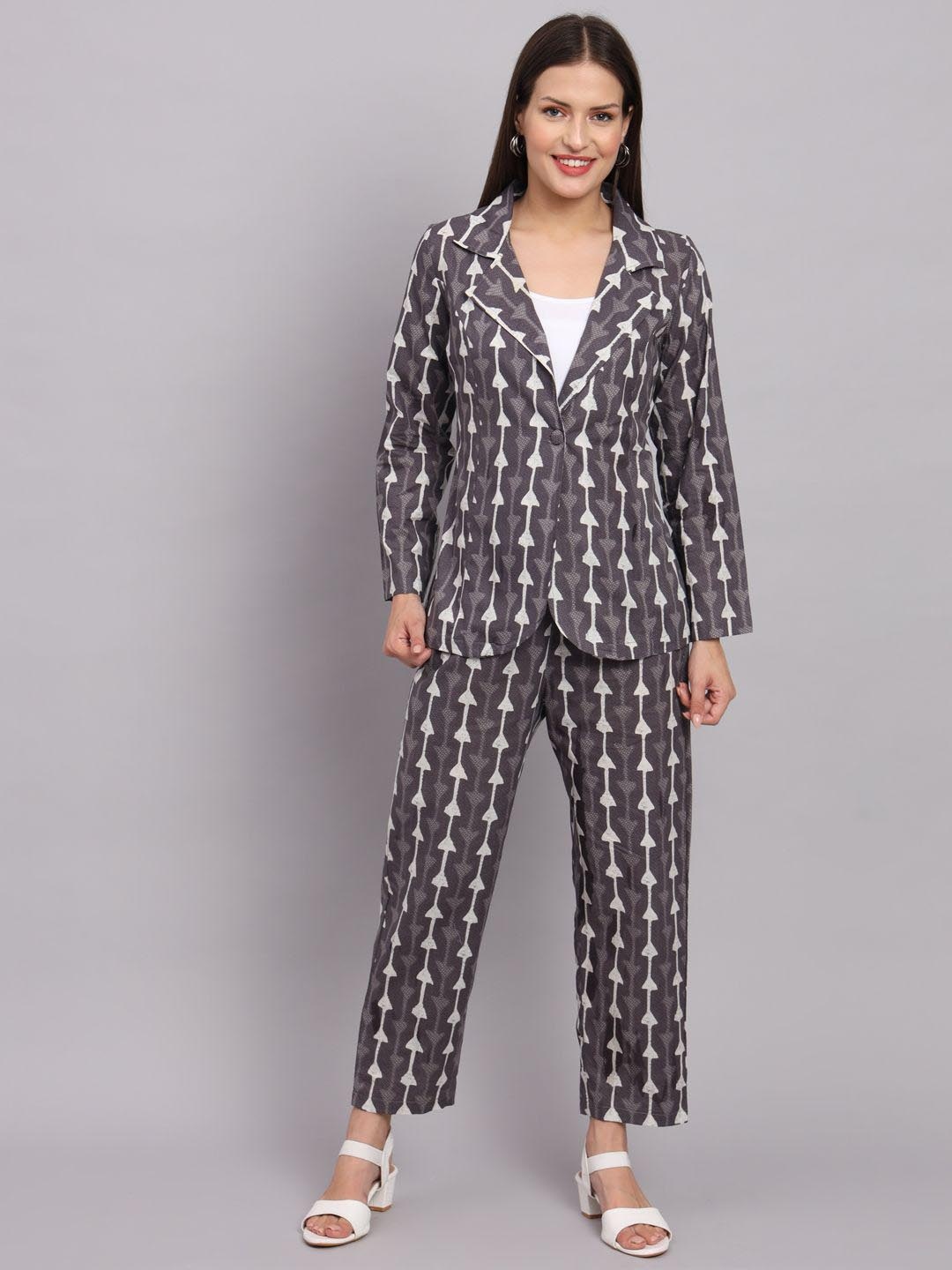 

KALINI Floral Printed Shirt Collar Blazer & Trousers, Grey