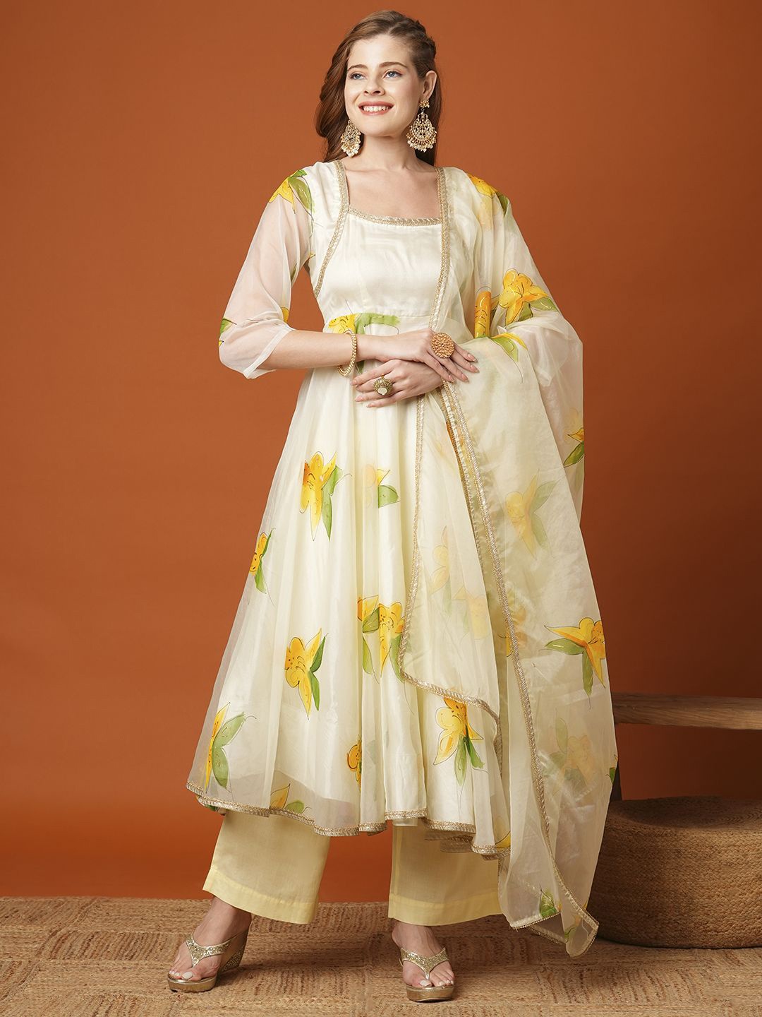

FASHOR Floral Printed Sequinned A-Line Kurta With Palazzos & Dupatta, Cream