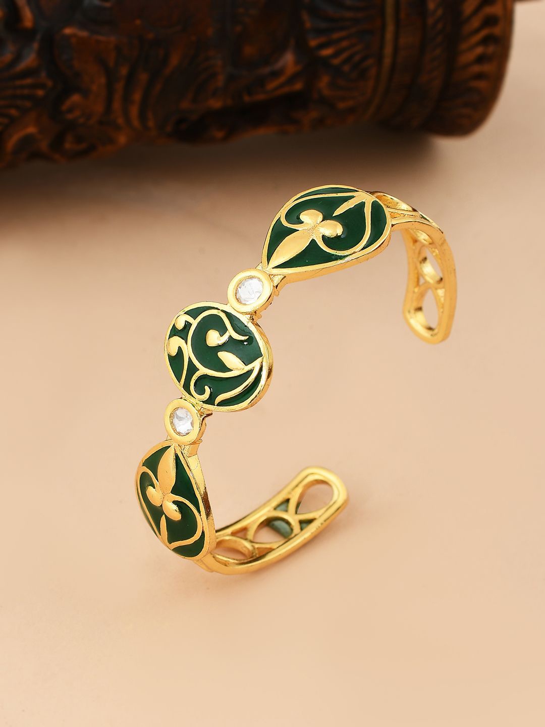 

Voylla Kundan Studded Enamelled Gold-Plated Cuff Bracelet