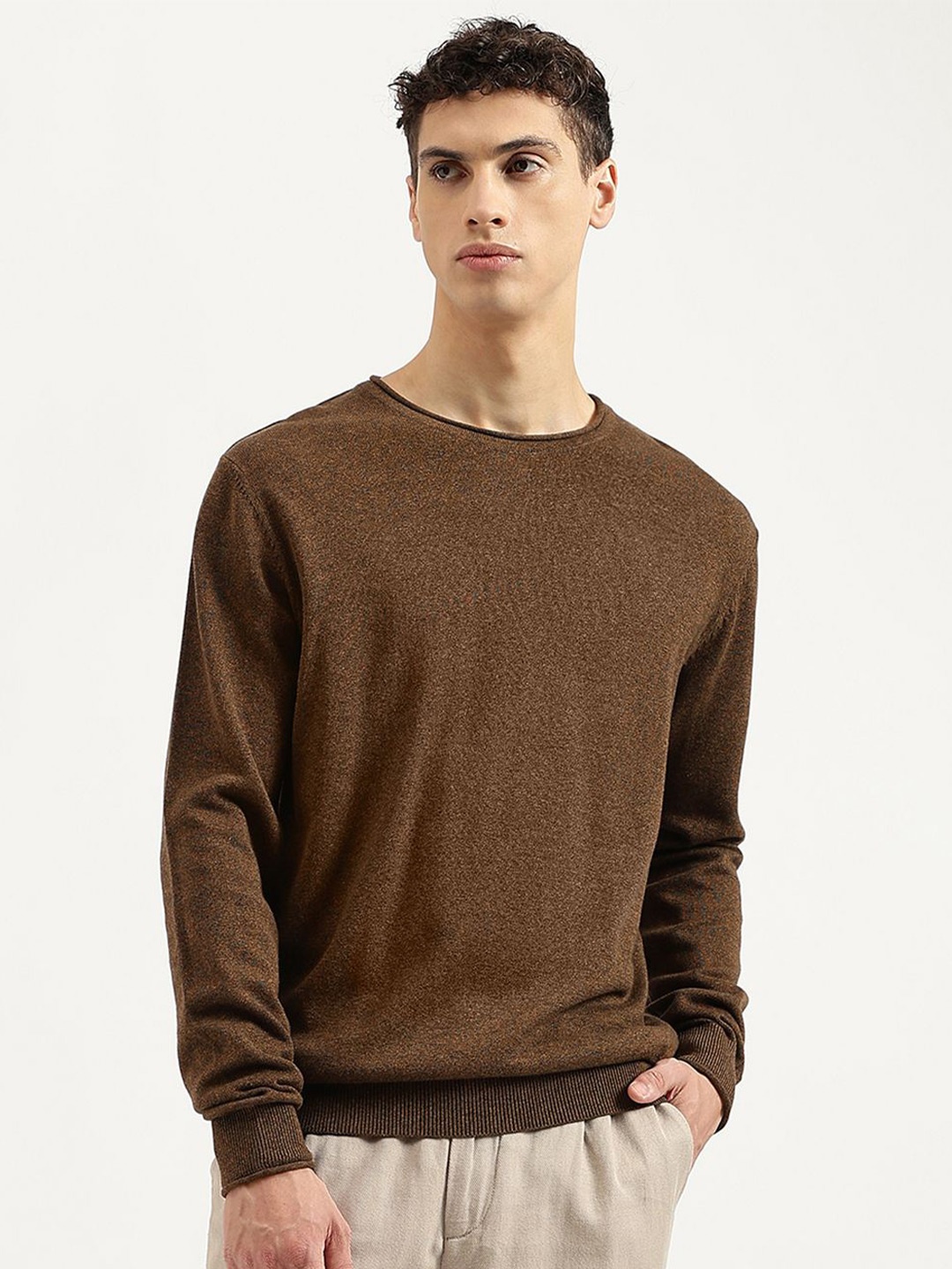 

United Colors of Benetton Men Solid Pure Cotton Sweatshirt, Brown