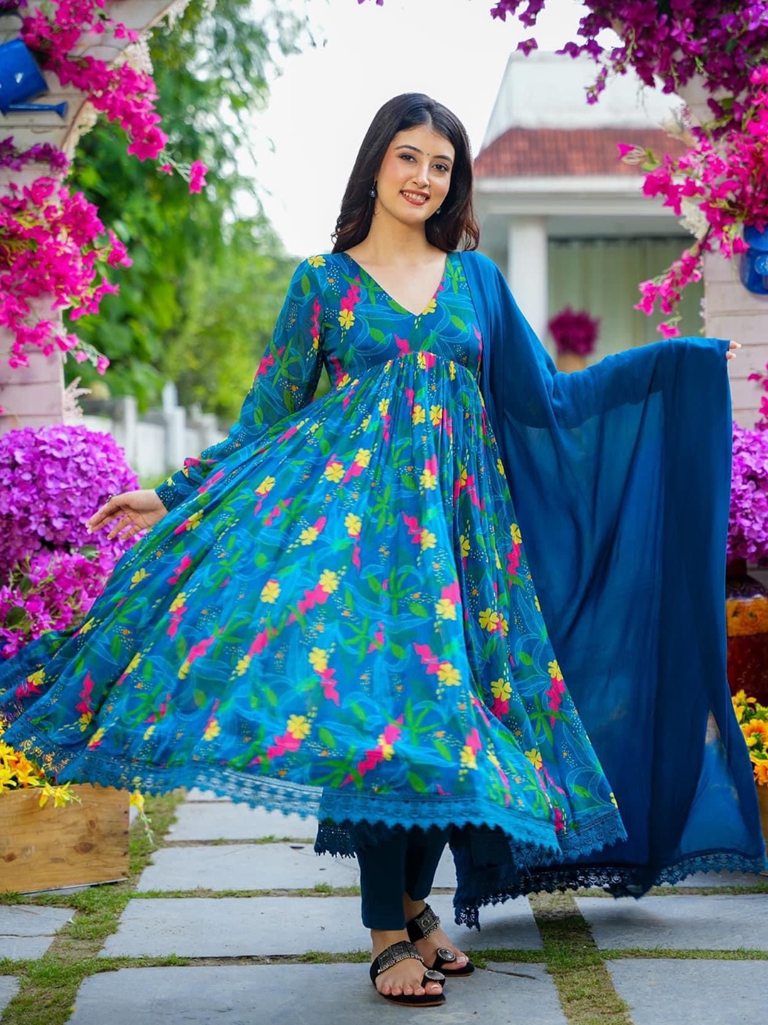 

RYLEE Floral Printed Pleated Anarkali Kurta with Trousers & With Dupatta, Teal