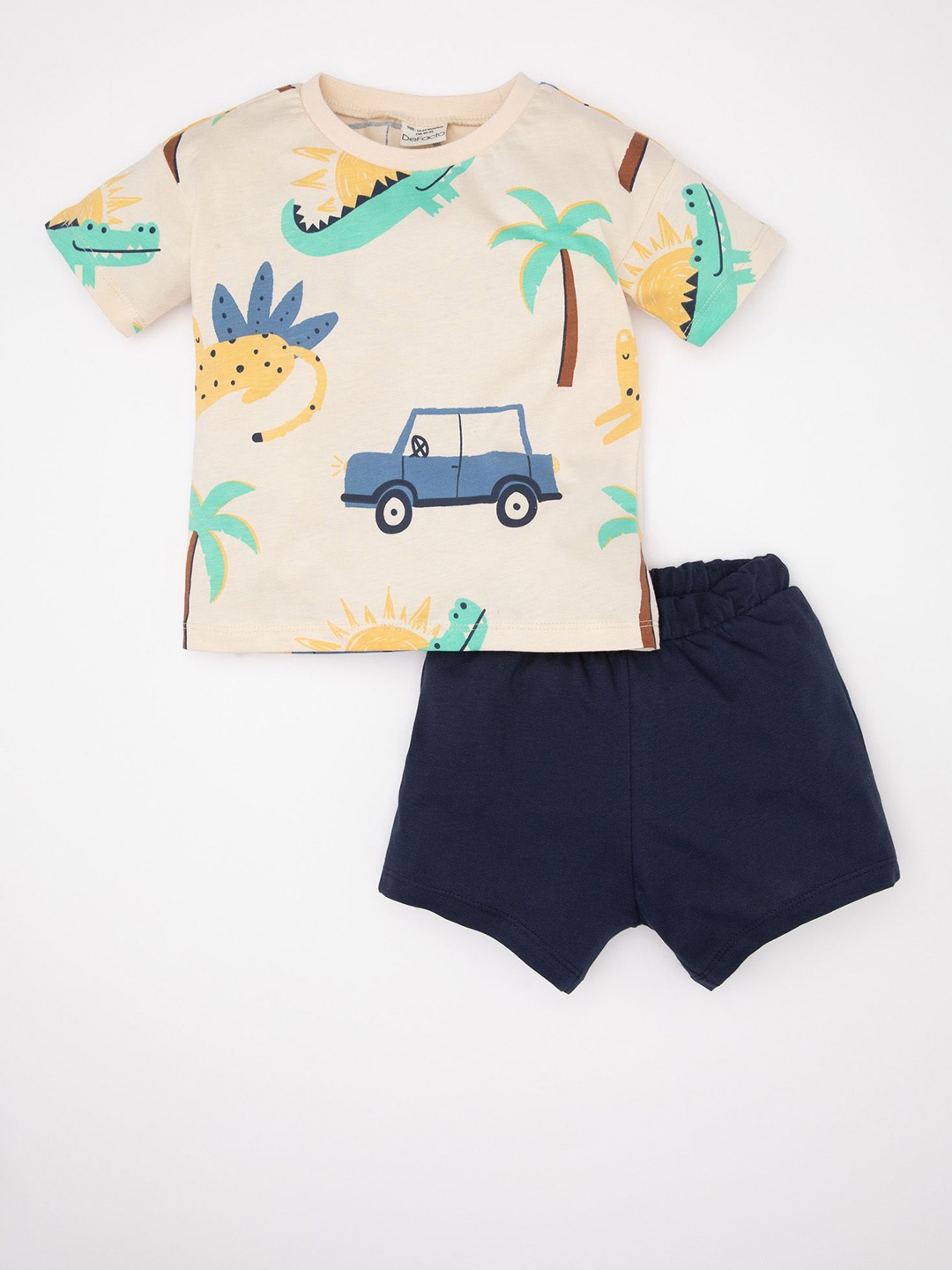 

DeFacto Boys Printed T-shirt with Shorts, Cream