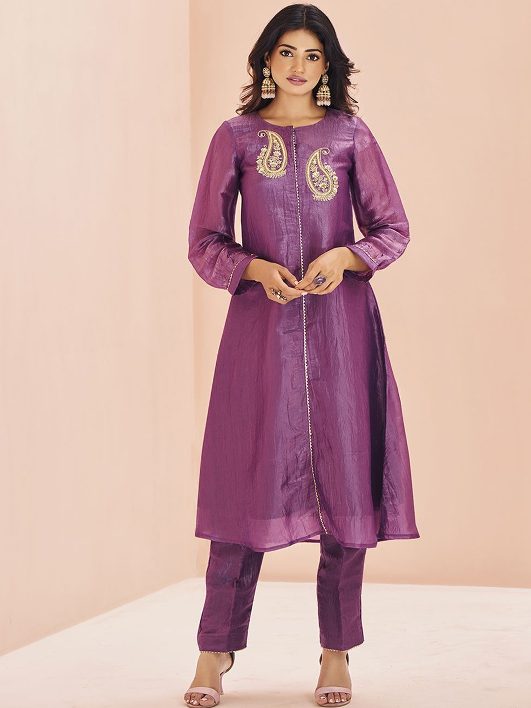 

Fusionic Ethnic Motifs Embroidered A-Line Kurta With Trousers, Purple