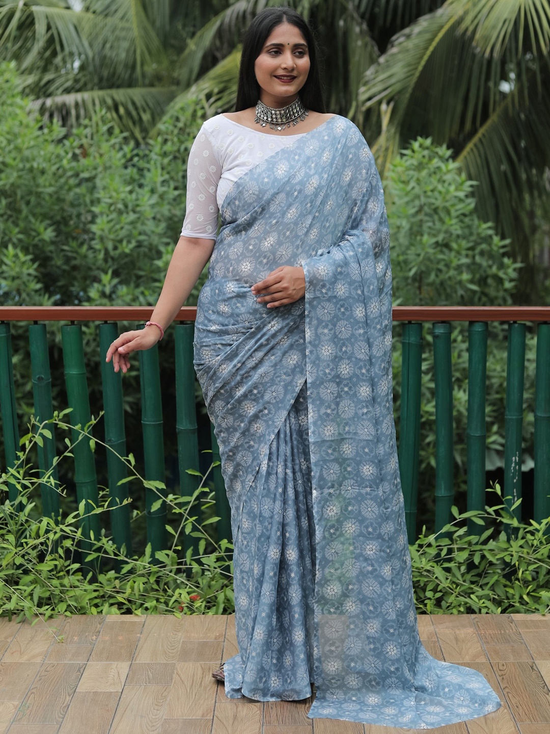 

Anaita Bandhani Printed Saree, Grey