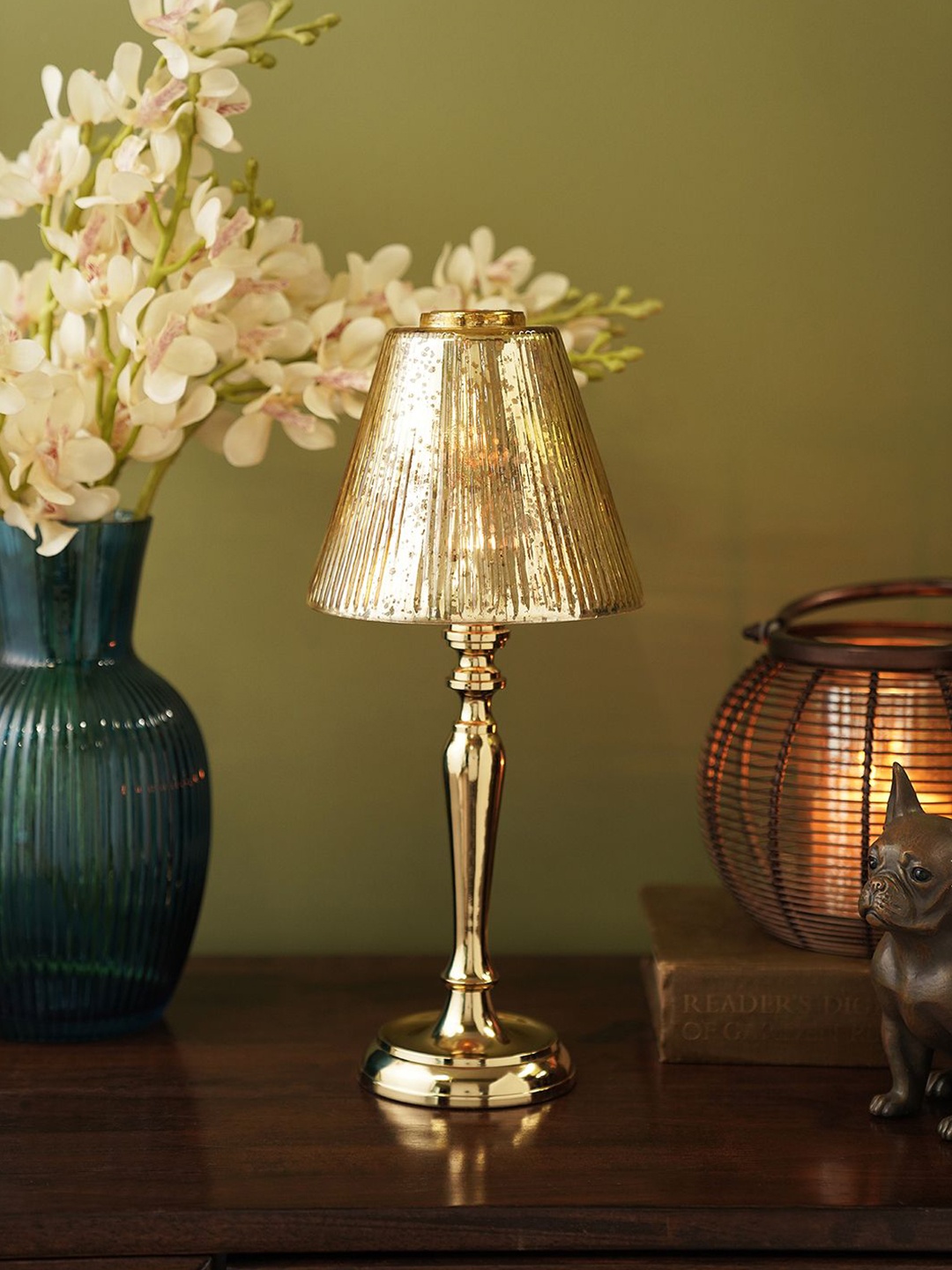 

Pure Home and Living Gold Toned & White Textured Tealight Candle Holder