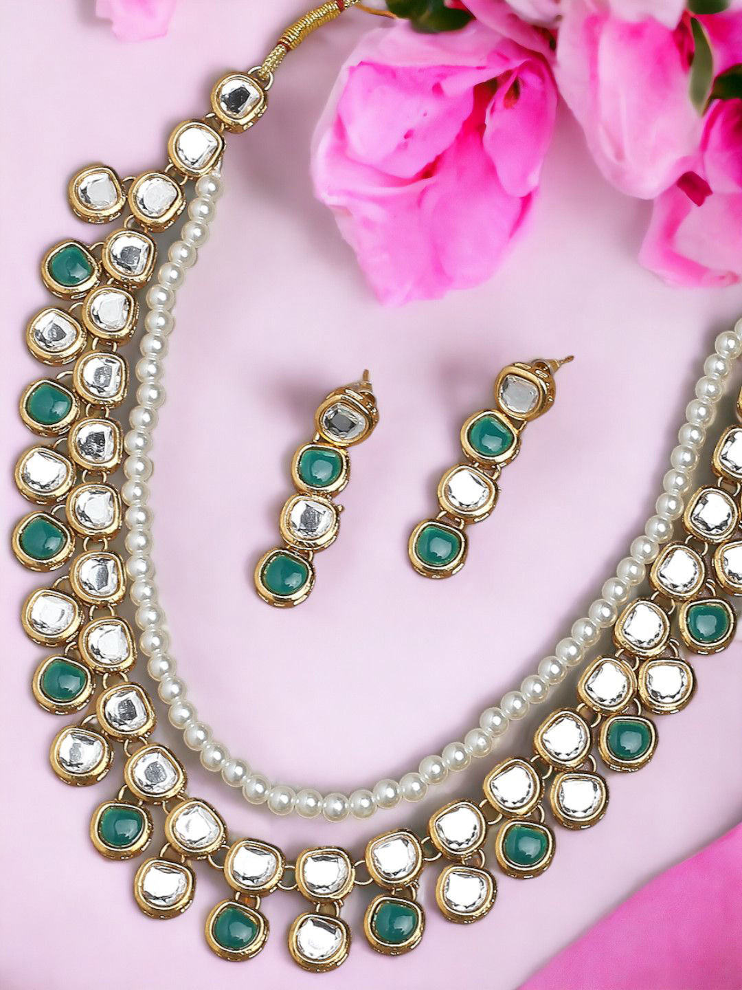 

House of Pataudi Kundan Stone Studded Jewellery Set, Gold