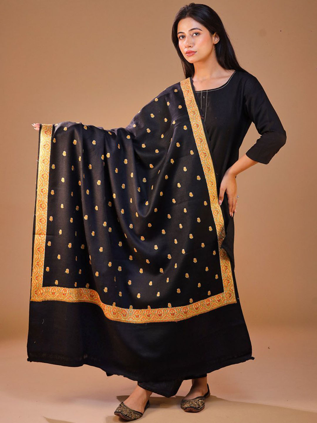 

SWI Stylish Floral Embroidered Pashmina Shawl, Black