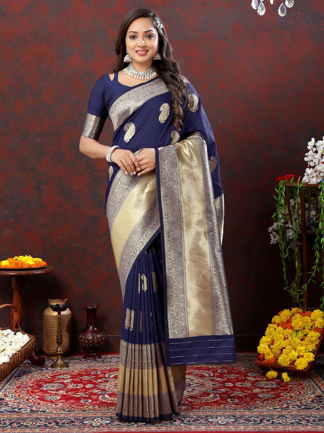 

MOKSHA DESIGNS Woven Design Zari Pure Silk Kanjeevaram Saree, Blue