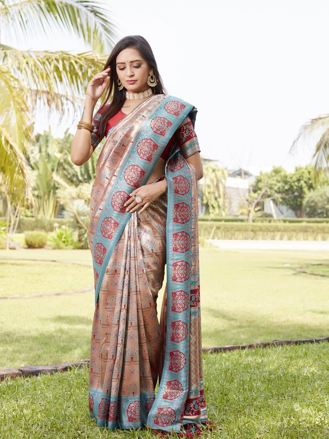 

Anaita Woven Design Pure Silk Kanjeevaram Saree, Turquoise blue