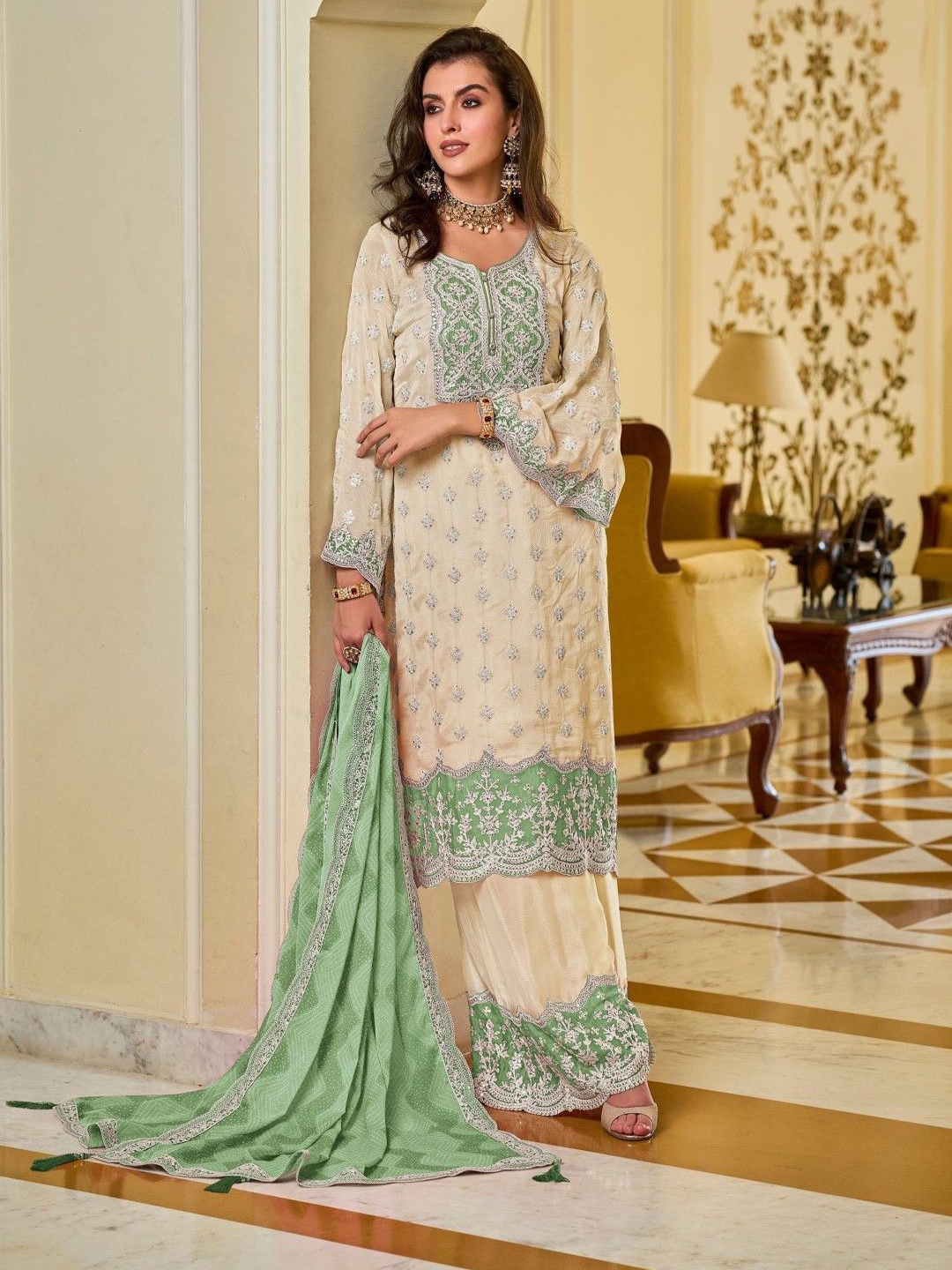 

AUTUMN LANE Ethnic Motifs Embroidered Sequinned Straight Kurta With Palazzos & Dupatta, Green