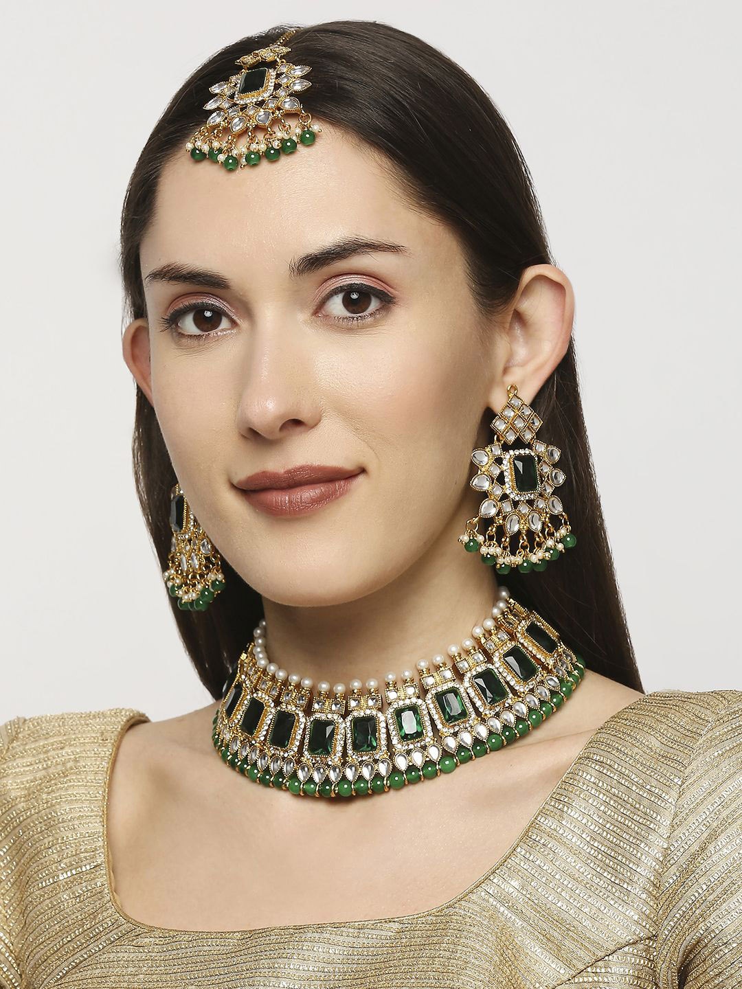 

Anouk Gold Toned Kundan & Pearls Beaded Jewellery Set, Green