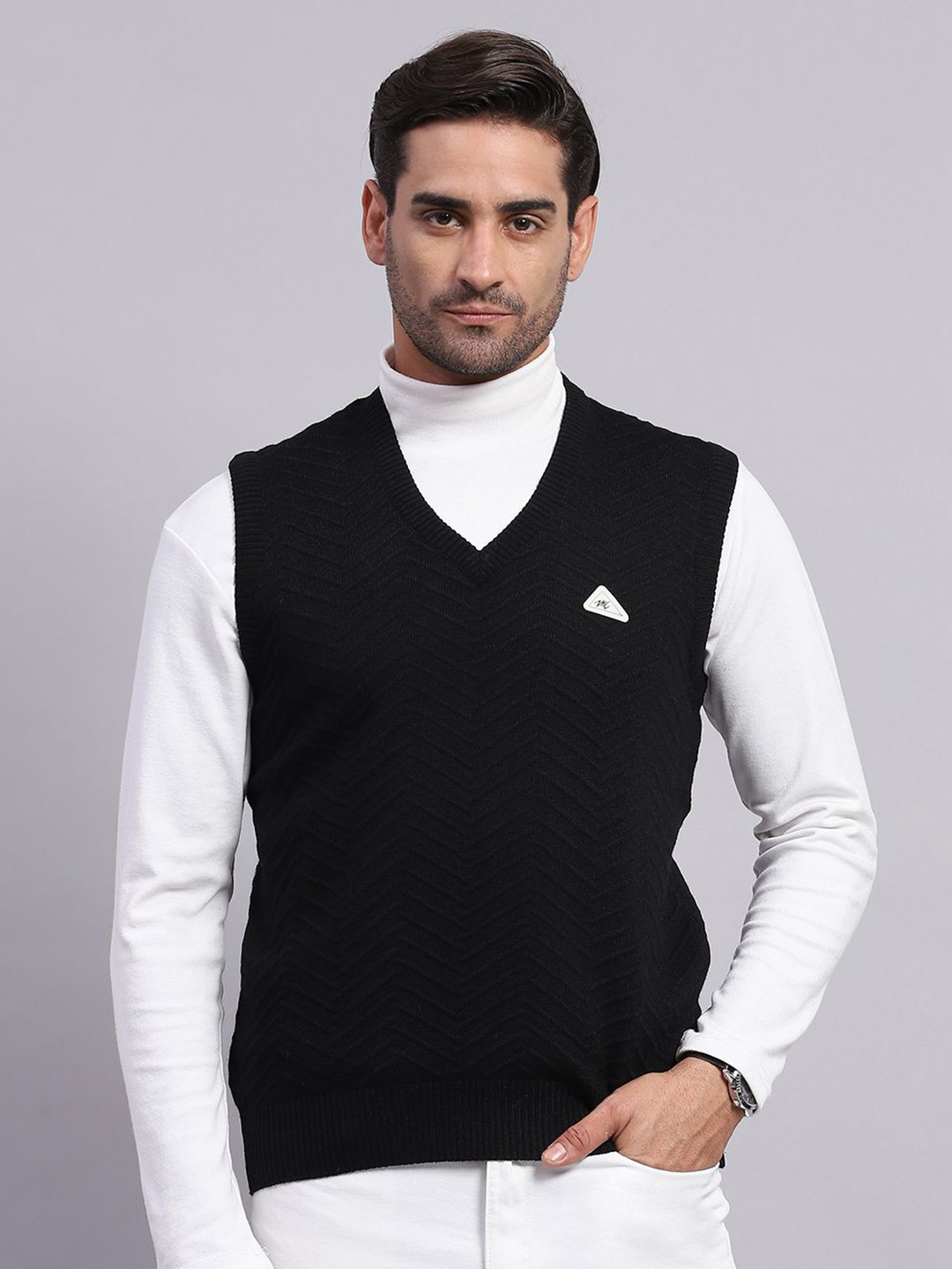 

Monte Carlo Men Self Design Pullover, Black