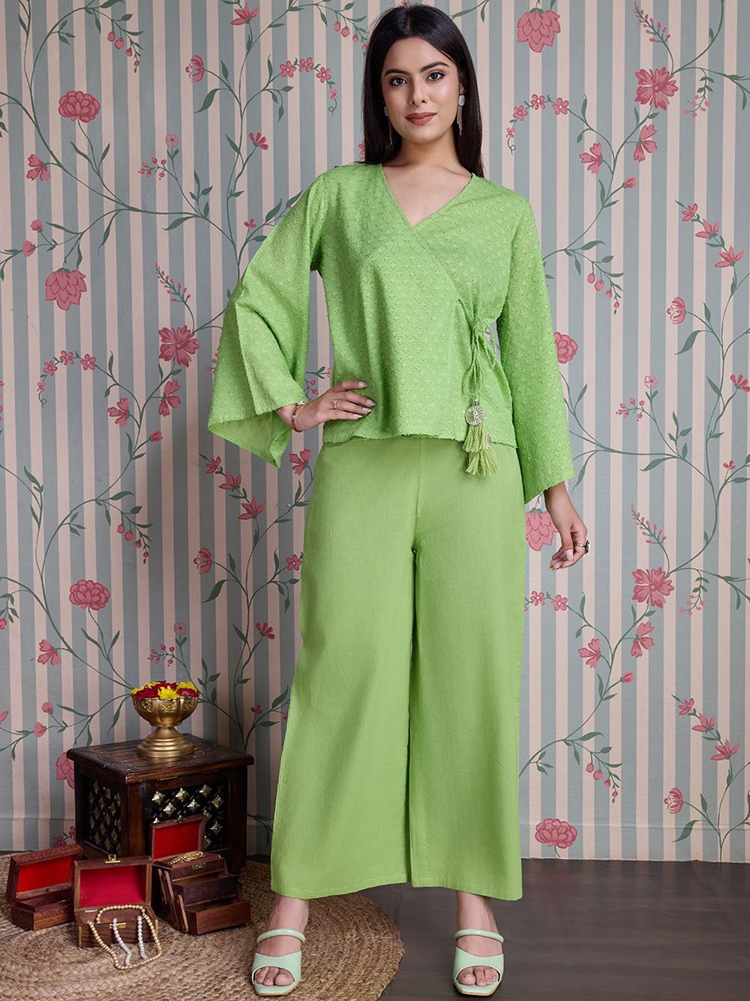 

Ode by House of Pataudi Self Design Pure Cotton Top with Palazzo, Green