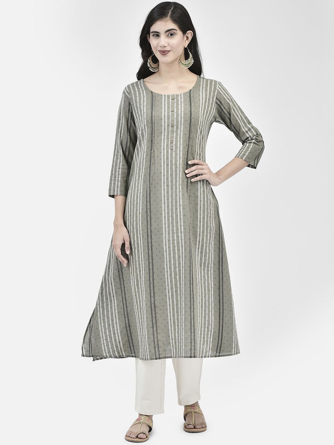 

Span Striped Round Neck A Line Kurta, Green