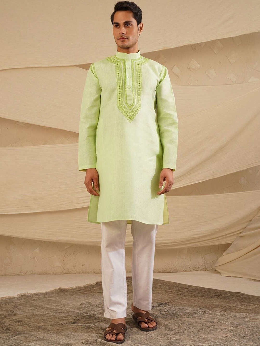 

Noorkari Embroidered Thread Work Cotton Straight Kurta, Green