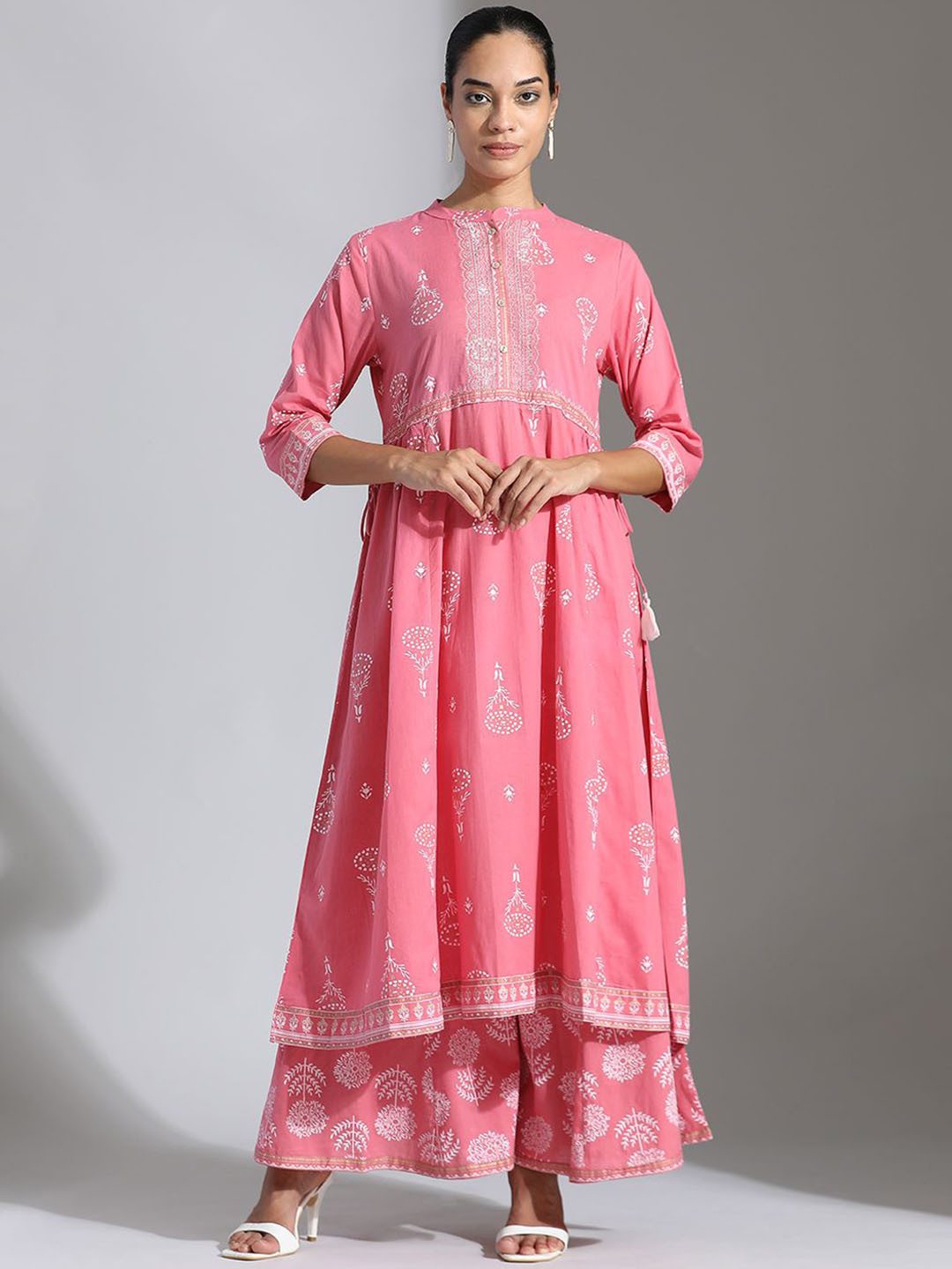 

Jaipur Kurti Floral Printed Regular Thread Work Pure Cotton Anarkali Kurta With Palazzos, Pink