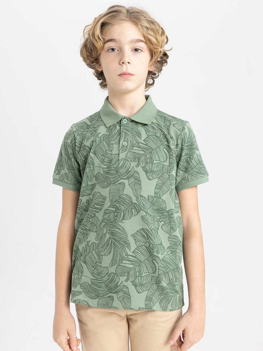 

DeFacto Boys Floral Printed Polo Collar Cotton T-shirt, Green