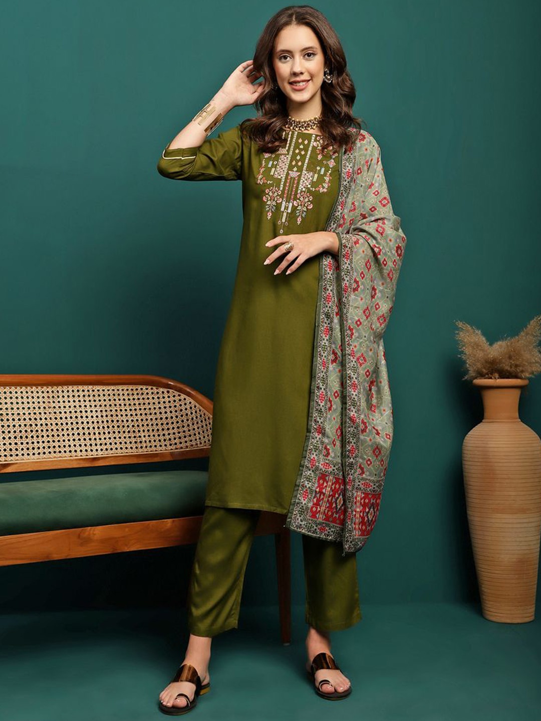 

Sangria Floral Embroidered Thread Work Kurta with Trousers & Dupatta, Olive