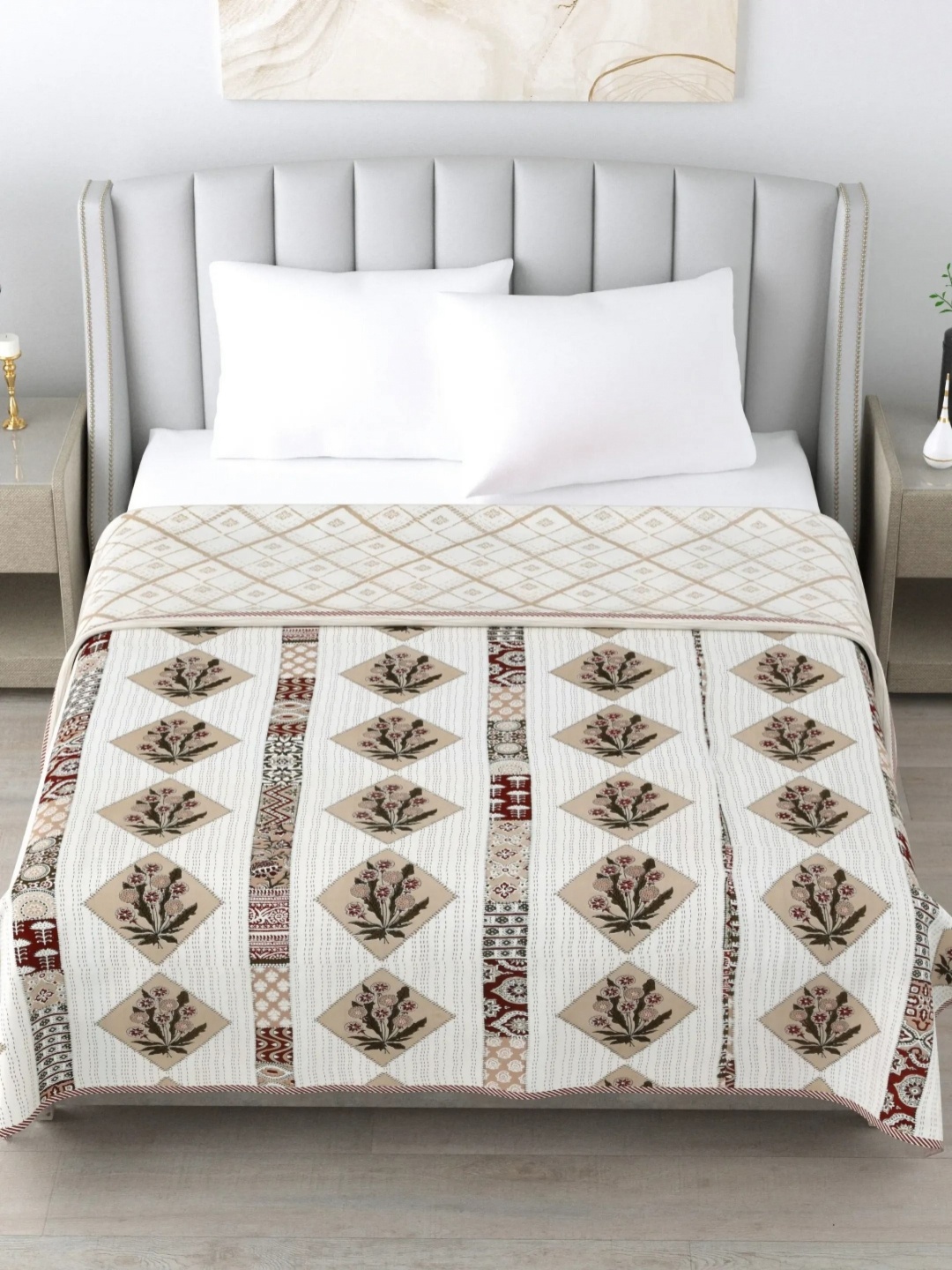 

LIVING ROOTS White Floral Printed AC Room 210 GSM Reversible Cotton Double Bed Dohar, Cream