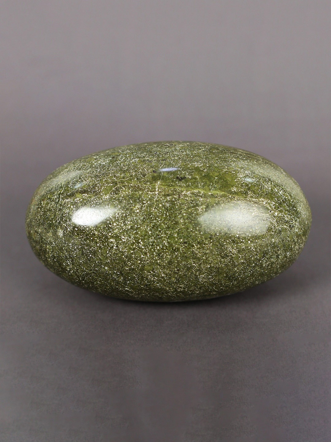 

Exotic India Green Religious Serpentine Lingam Showpieces