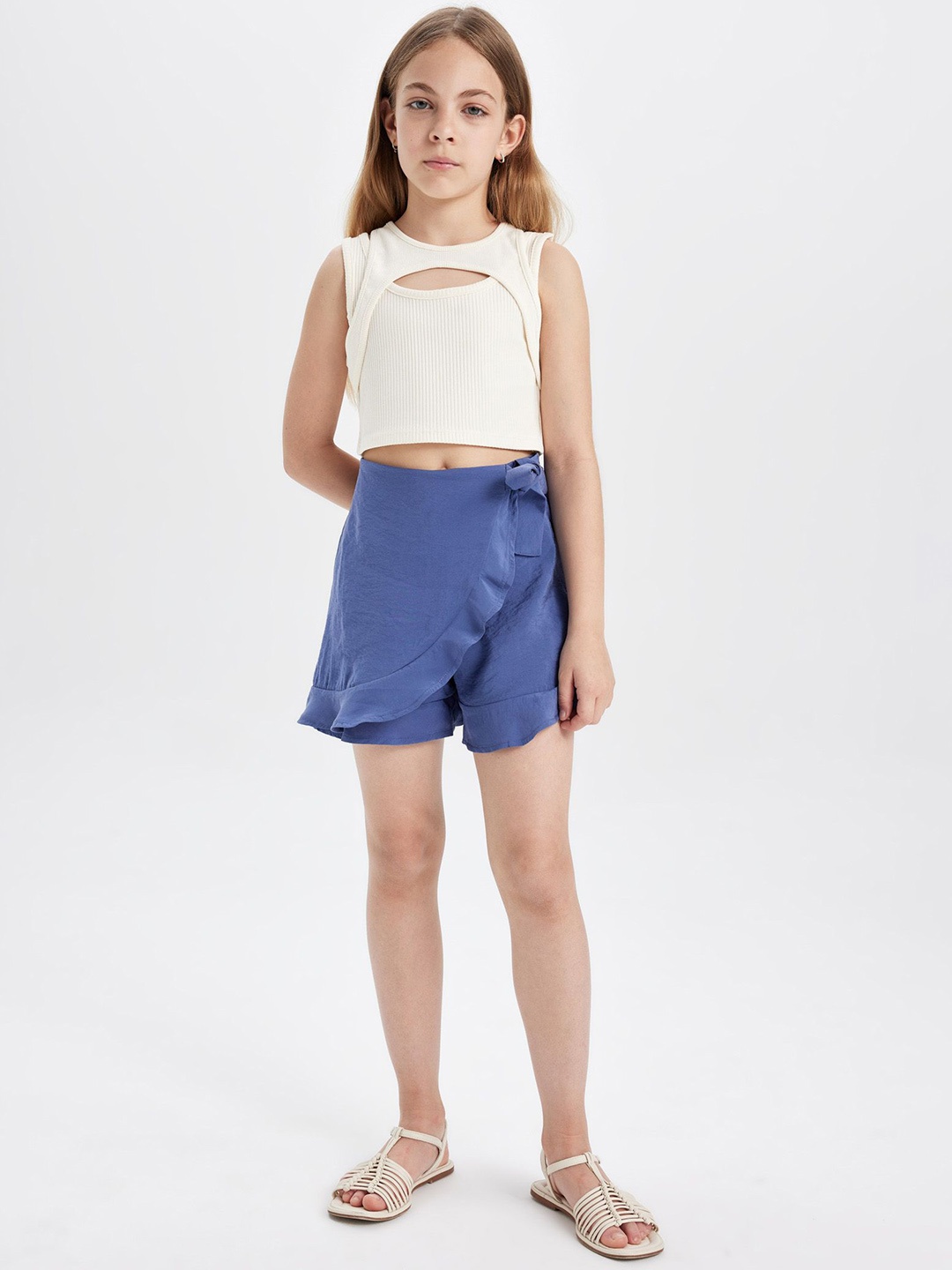 

DeFacto Girls Above Knee Skorts, Blue
