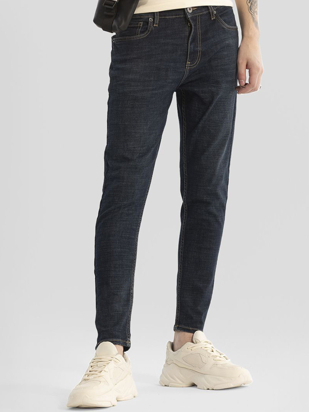 

Snitch Men Narrow Skinny Fit Stretchable Jeans, Navy blue