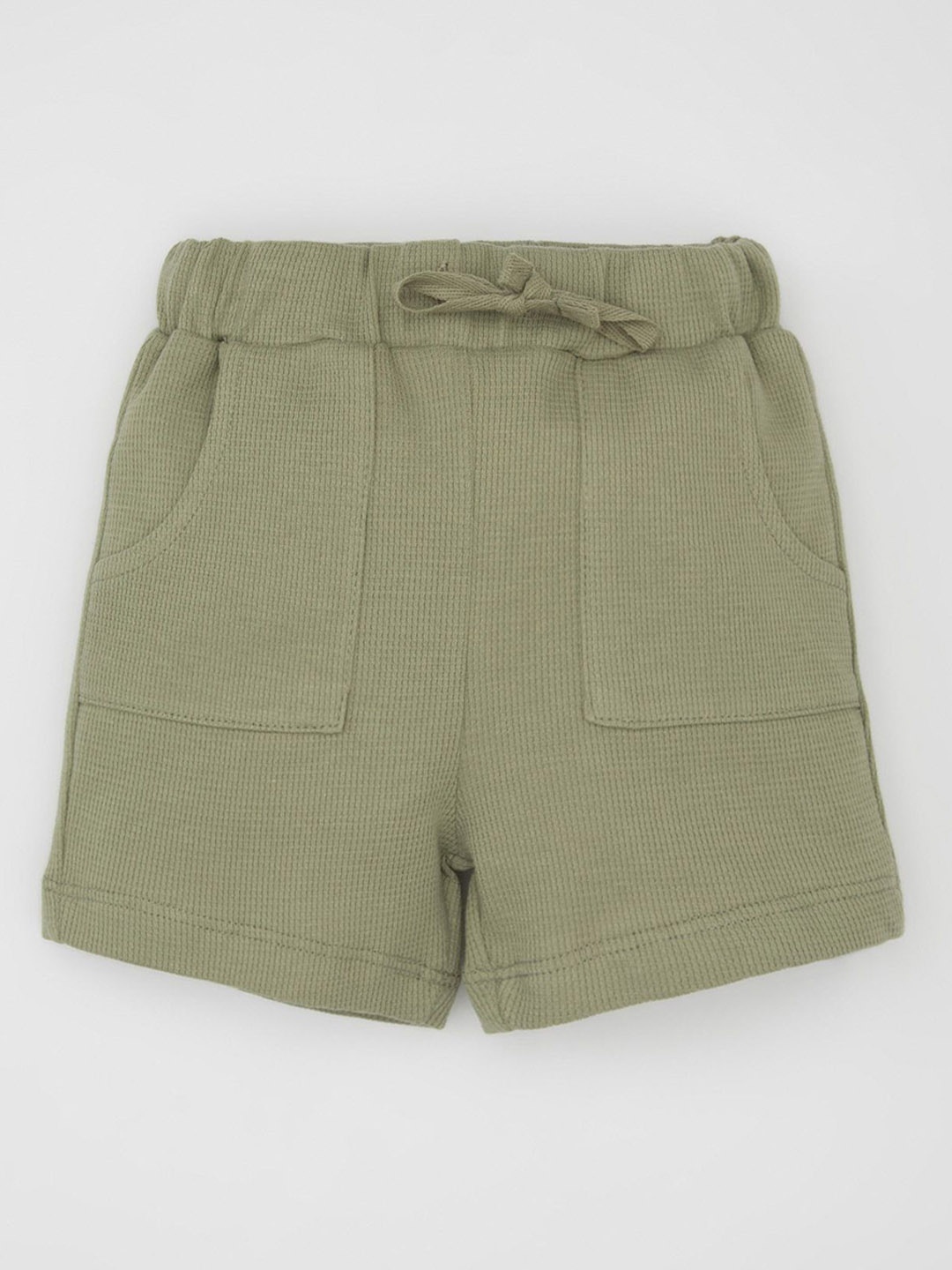 

DeFacto Boys Shorts, Na