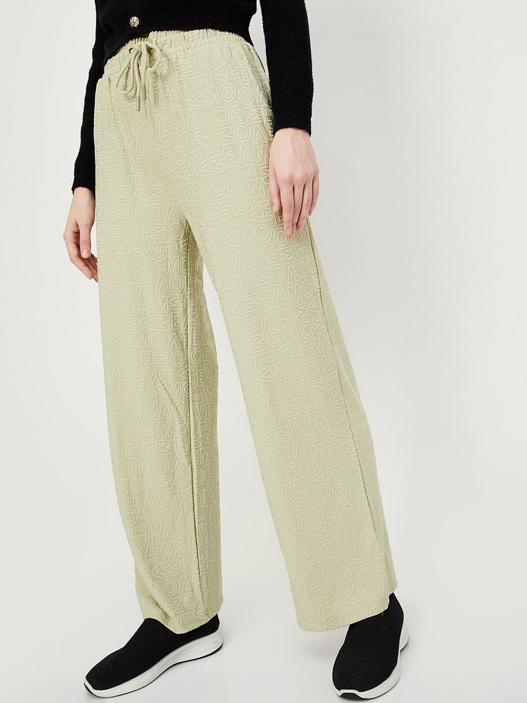 

max Women Typography Track Pants, Green